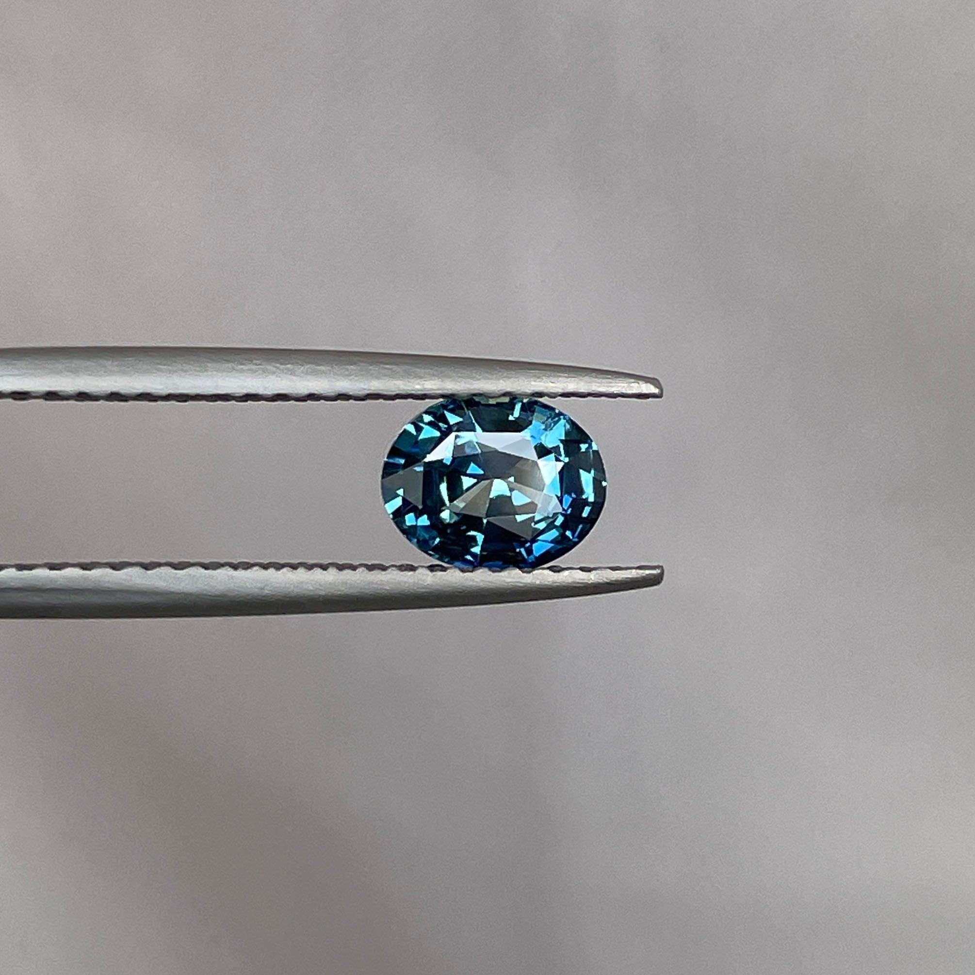 Teal sapphire stone, 1.05 crt swiss alps Natural teal sapphire. Beautiful loose Gemstone for Ring Making