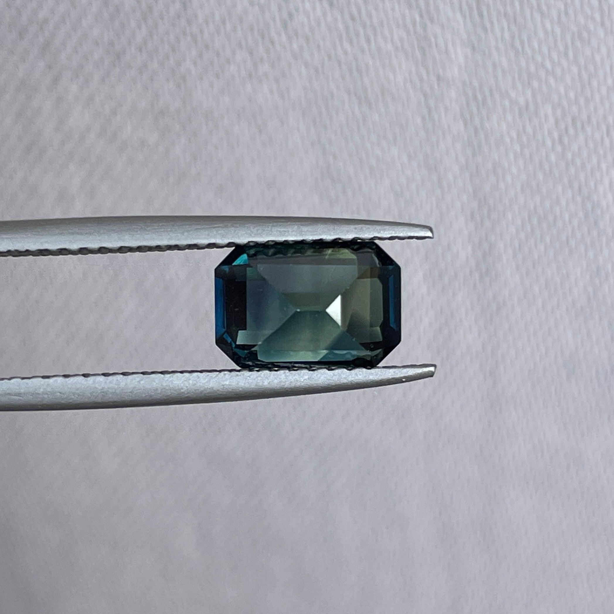 Natural Green Sapphire | Emerald Cut | 5.60 x 8.30 x 4.70mm| 2.26 Carat | heated Sapphire | Engagement Rings | Jewellery Making Gemstone - NASHGEMS