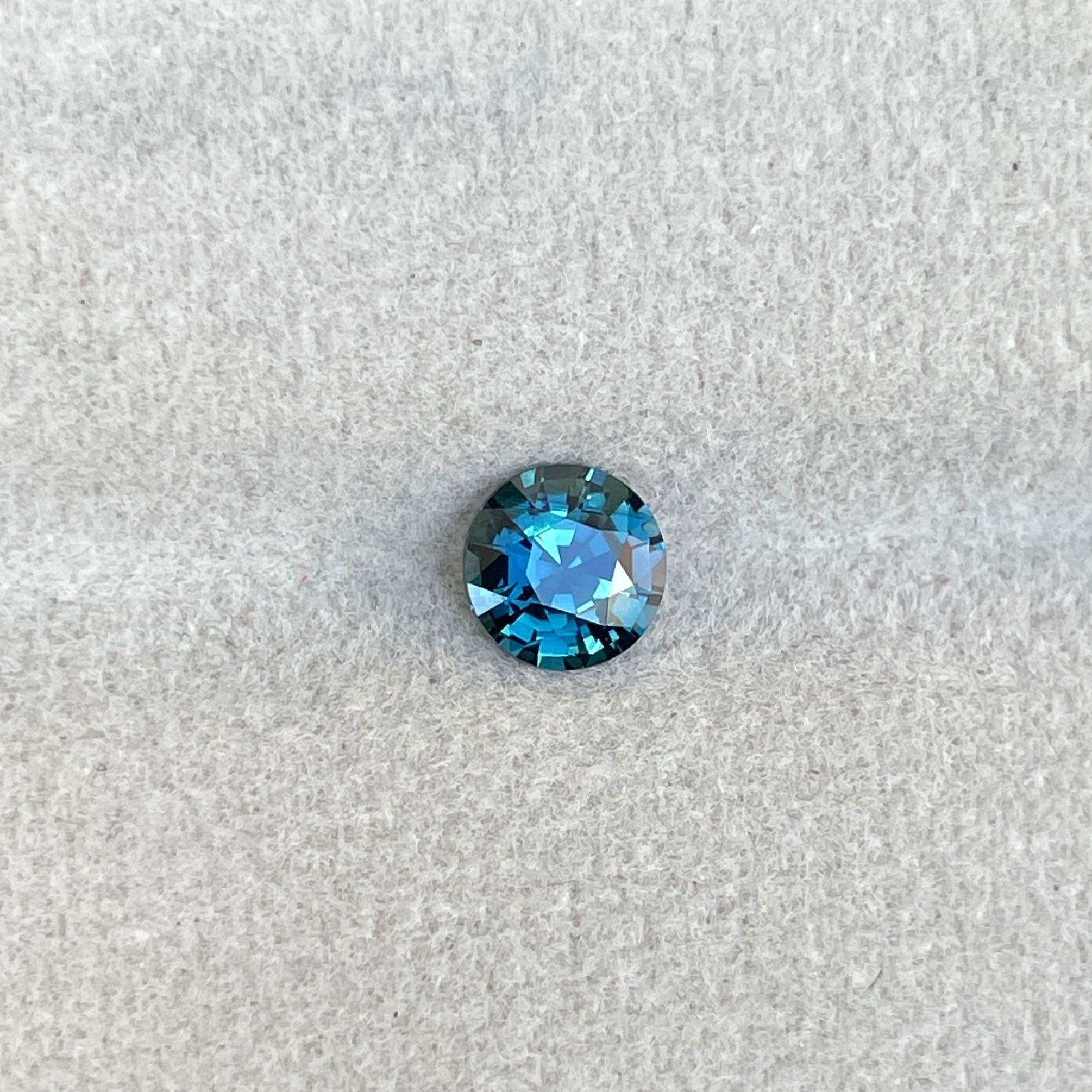 Teal sapphire stone, 1.03 crt. Jacksonville Jaguars Natural teal sapphire. ethically sourced Gemstone for jewelry Making