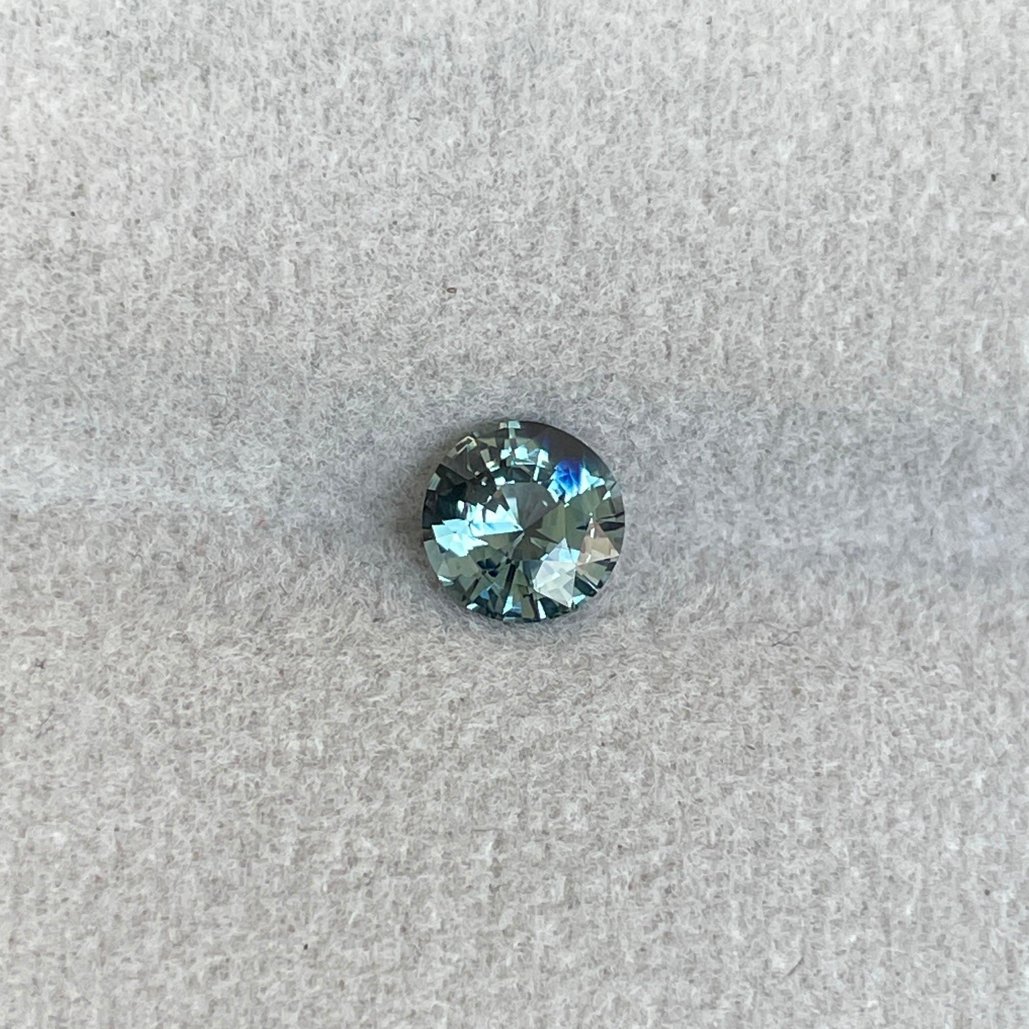 Teal sapphire stone, Seattle teal sapphire 1.02 crt.