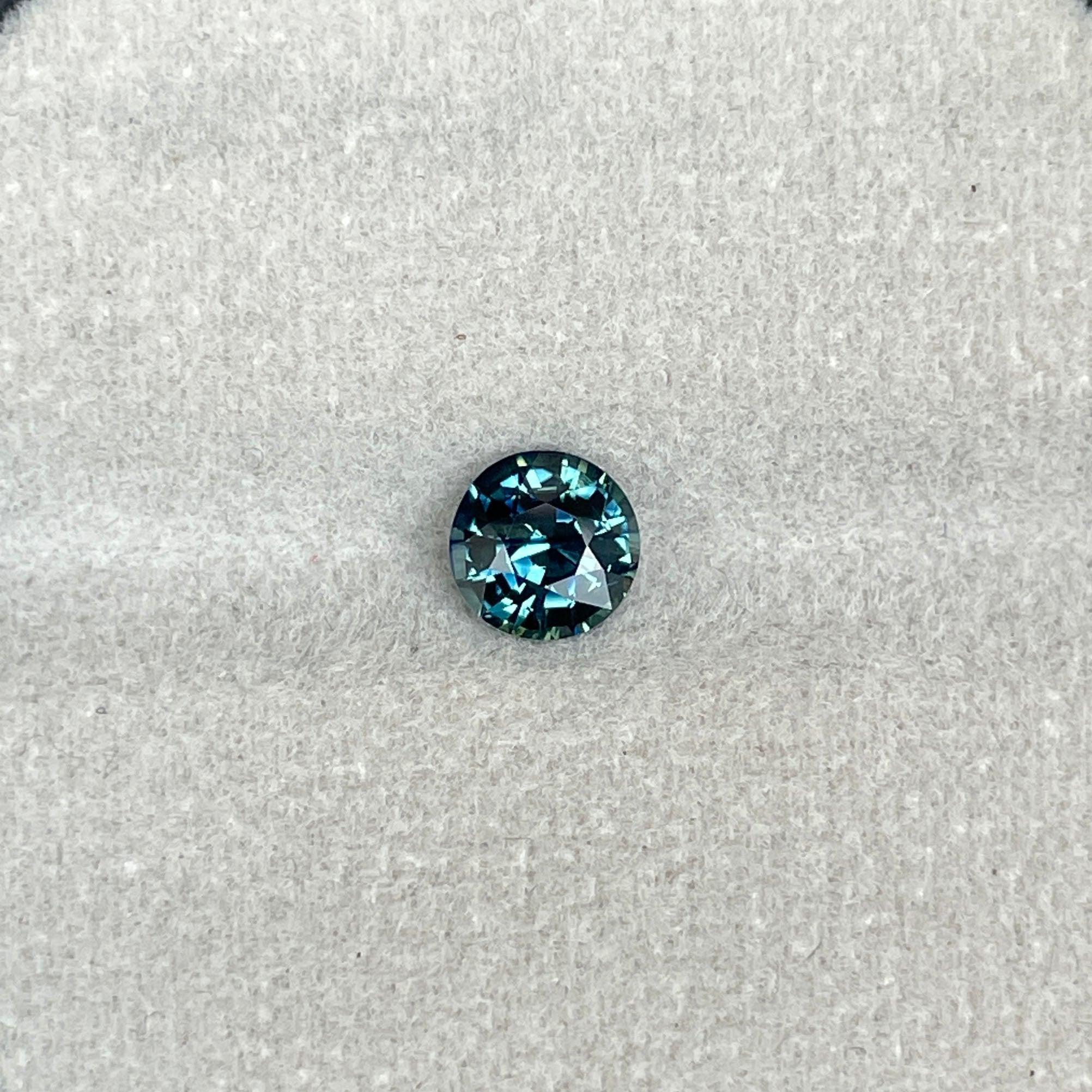 Teal sapphire stone, Northern lights teal sapphire 1.07 crt. Precision Faceted Loose Gemstone.