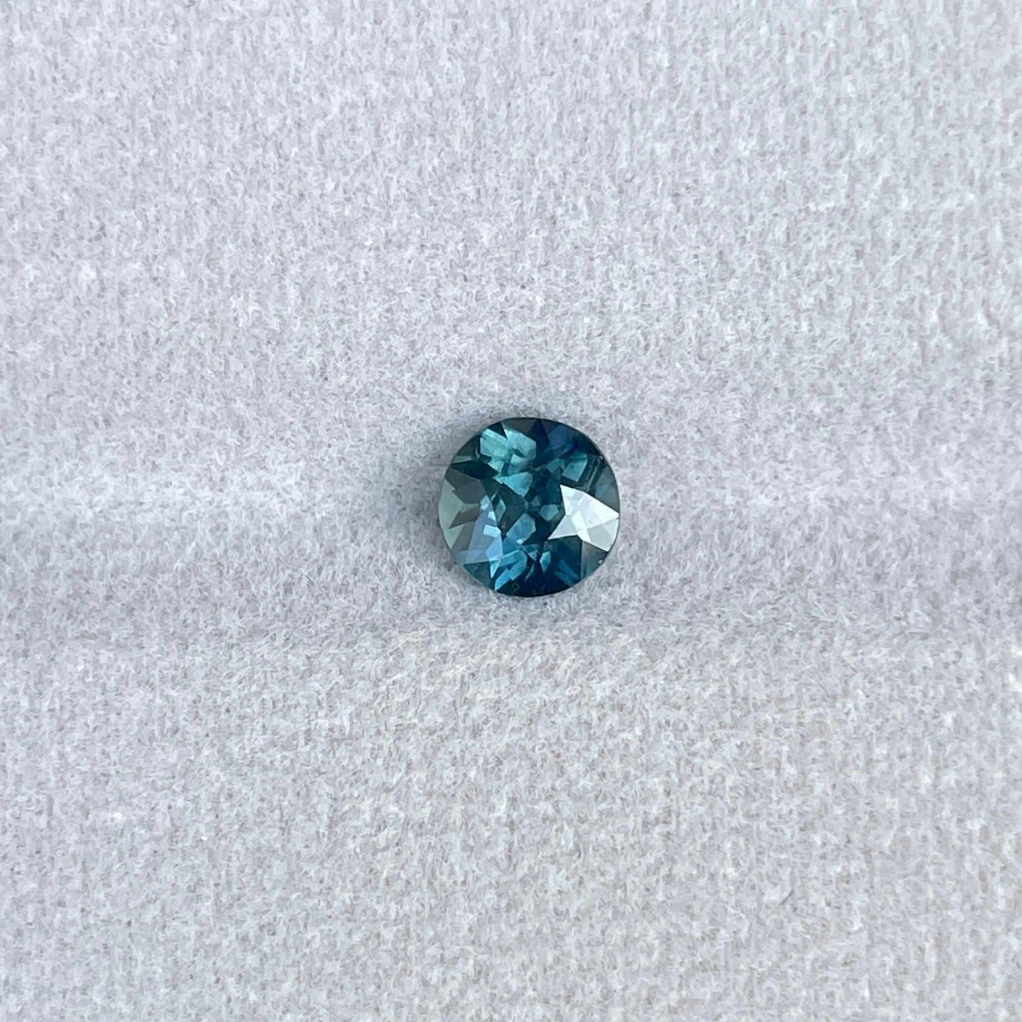 Blue Green Sapphire | Round Cut | 1.13 Carat | 5.80 x4.20 mm | Teal Coloured Sapphires | Engagement Ring