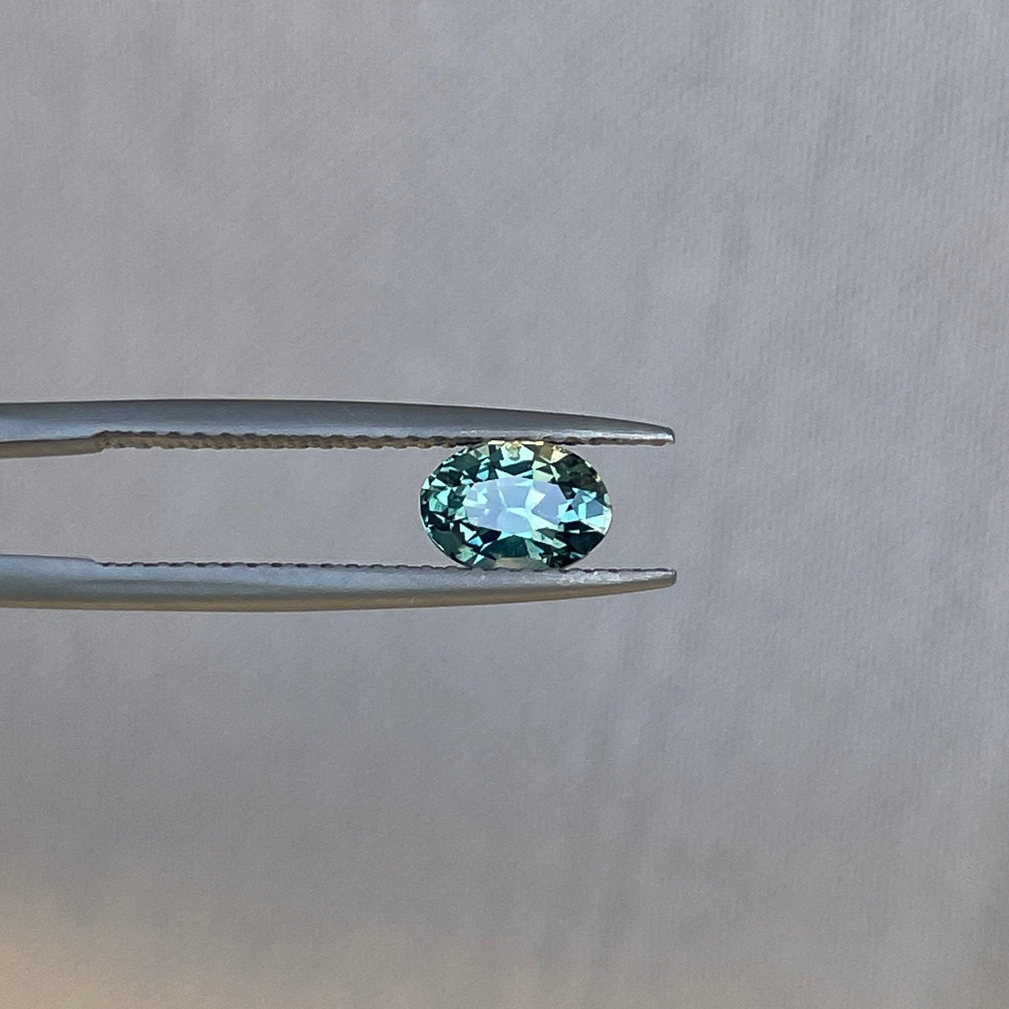 Teal sapphire stone Oval cut teal sapphire, 1.00 crt Svalbard, Norway Natural teal sapphire for custom ring