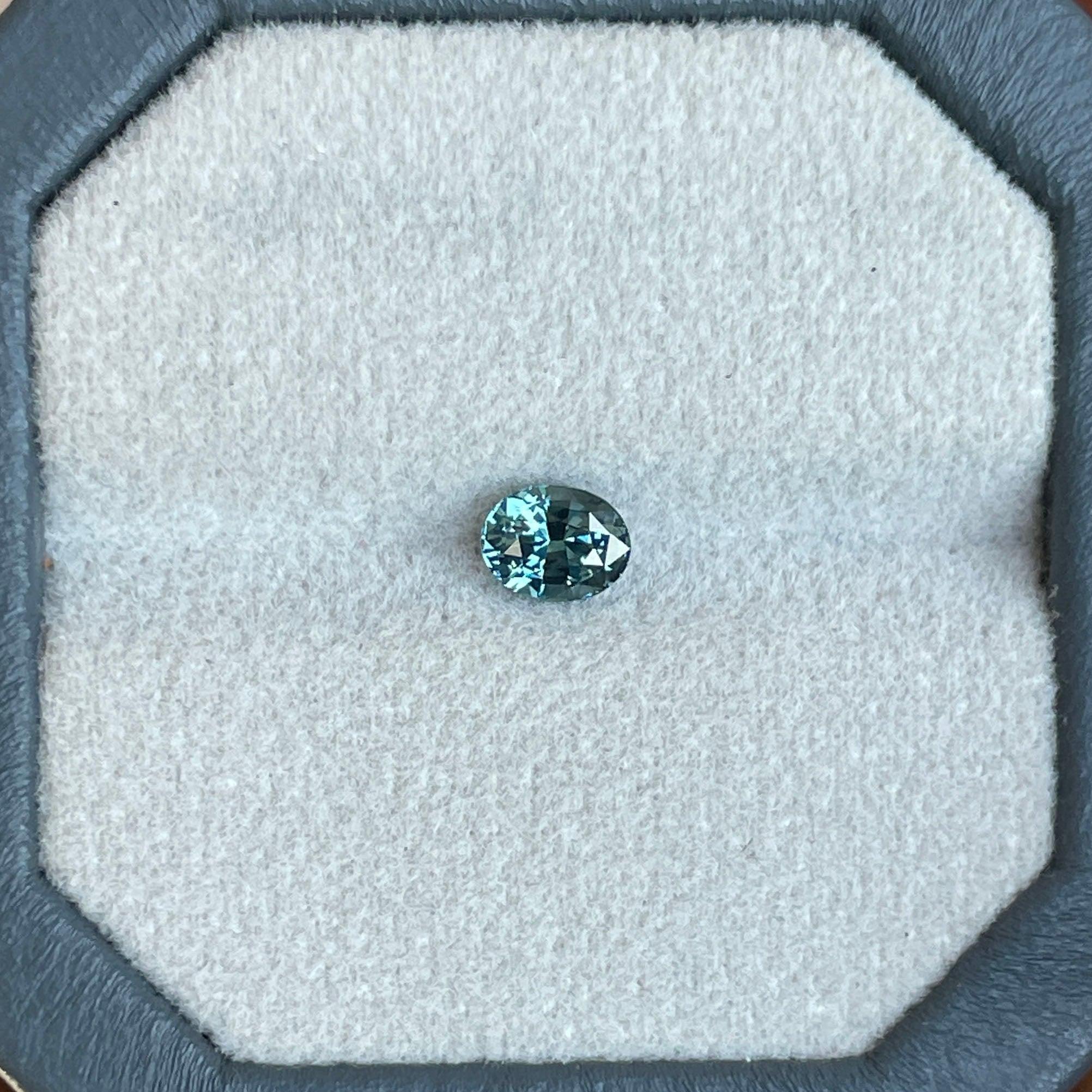 Teal sapphire stone, Caribbean green teal sapphire 0.97 crt. - NASHGEMS
