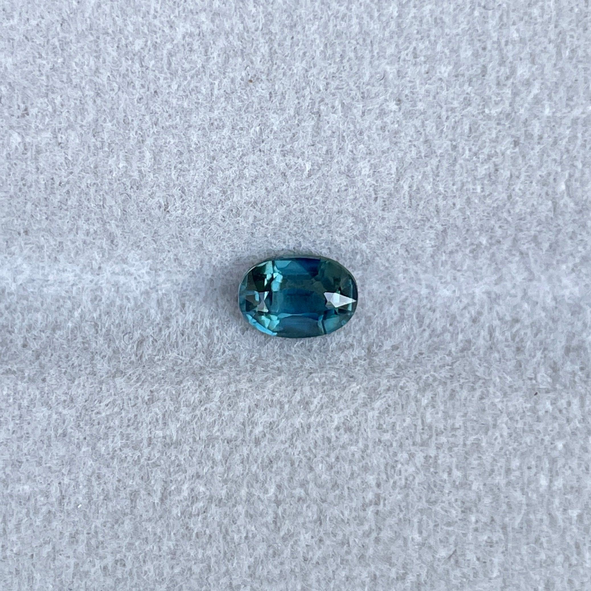 Loose sapphire heated certified blue green oval shape cut natural 0.73 ct