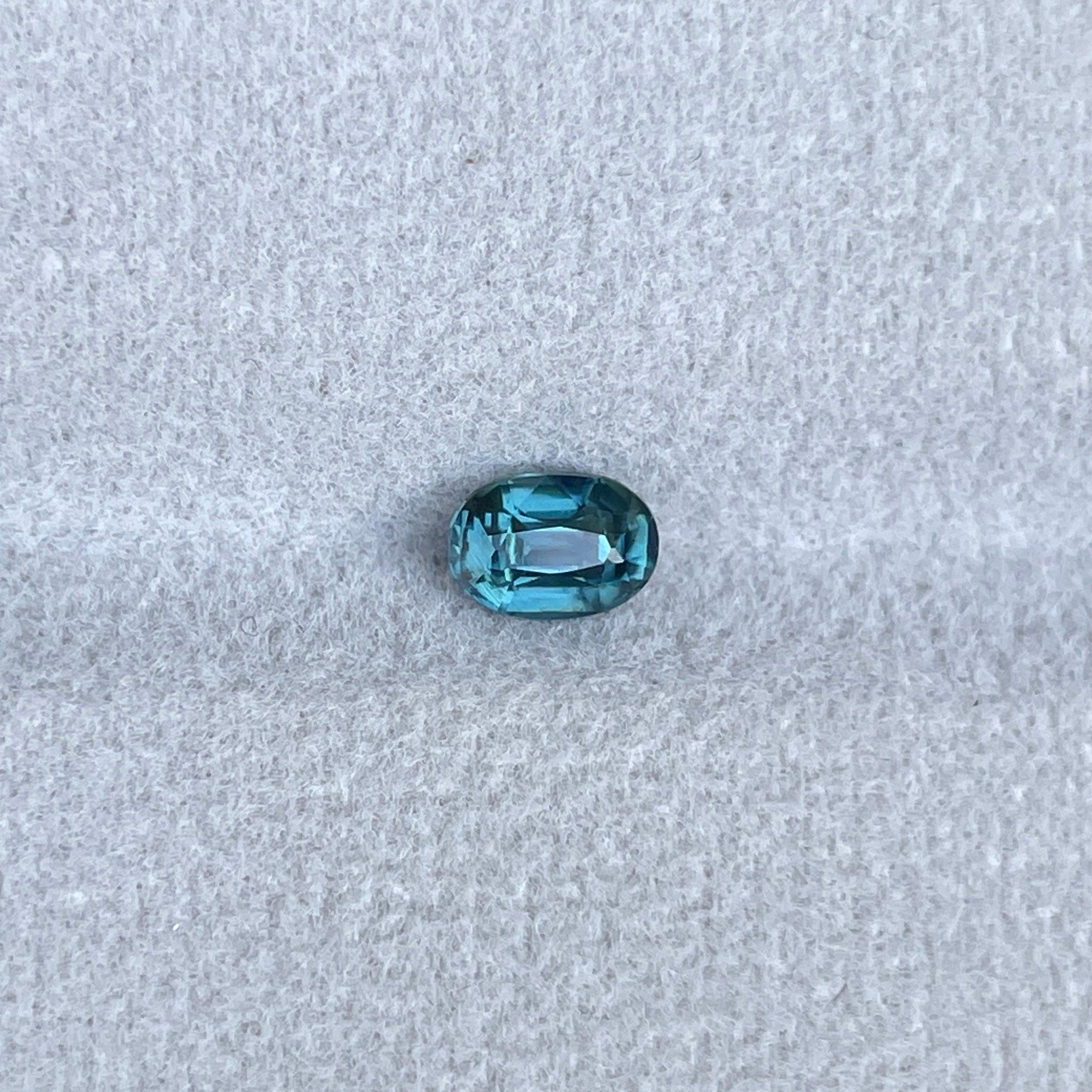 Loose sapphire heated certified blue green oval shape cut natural 0.73 ct