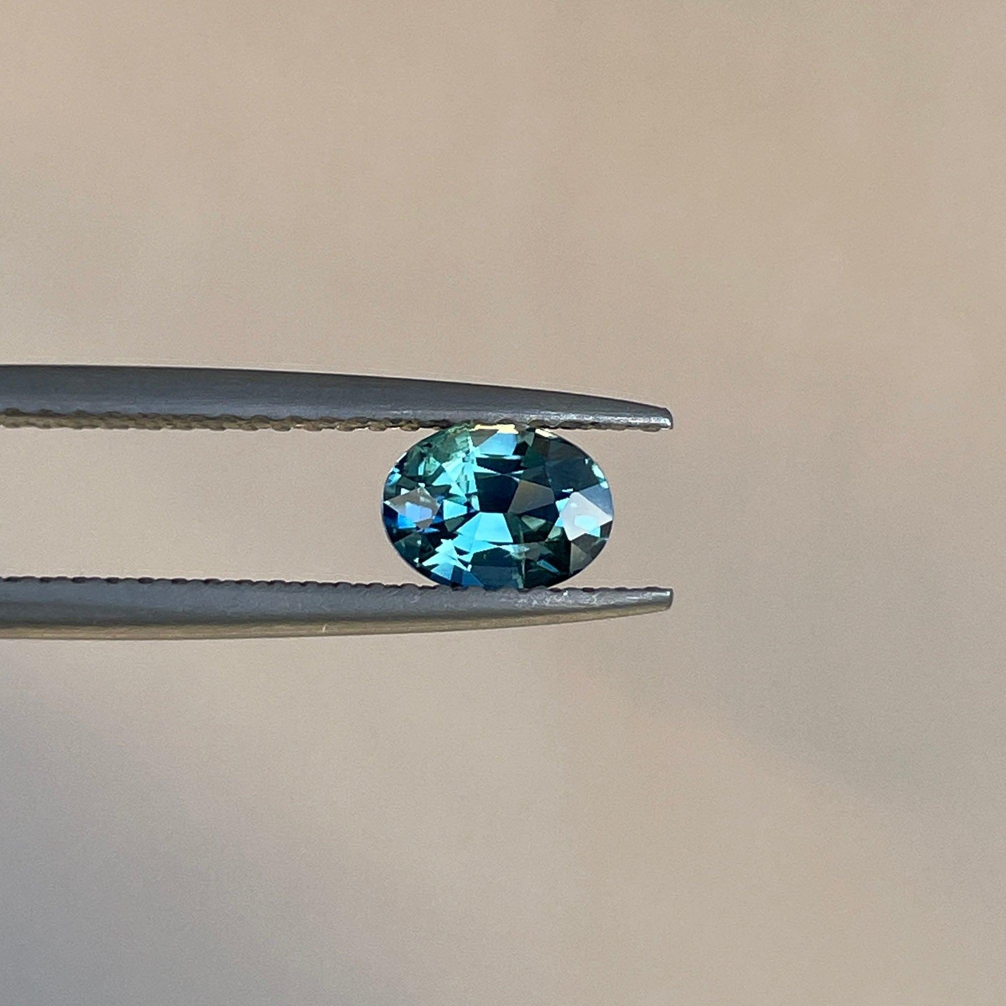 Teal sapphire, 0.81 crt blue lagoon Natural teal sapphire/ Montana sapphire/ sapphire ring/ jewellery supplies