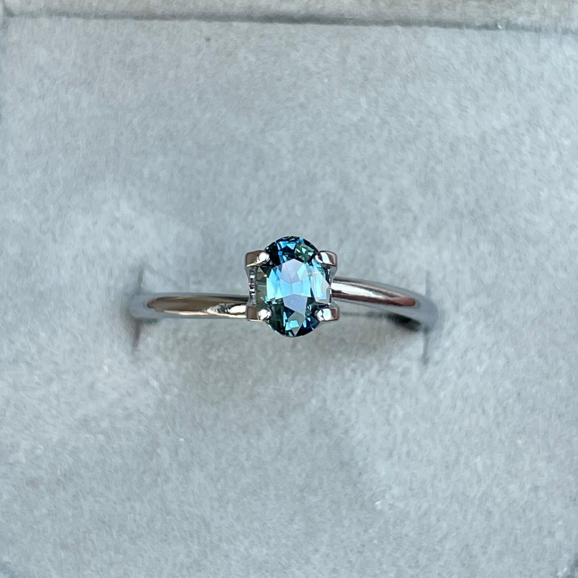 Teal sapphire, 0.81 crt blue lagoon Natural teal sapphire/ Montana sapphire/ sapphire ring/ jewellery supplies