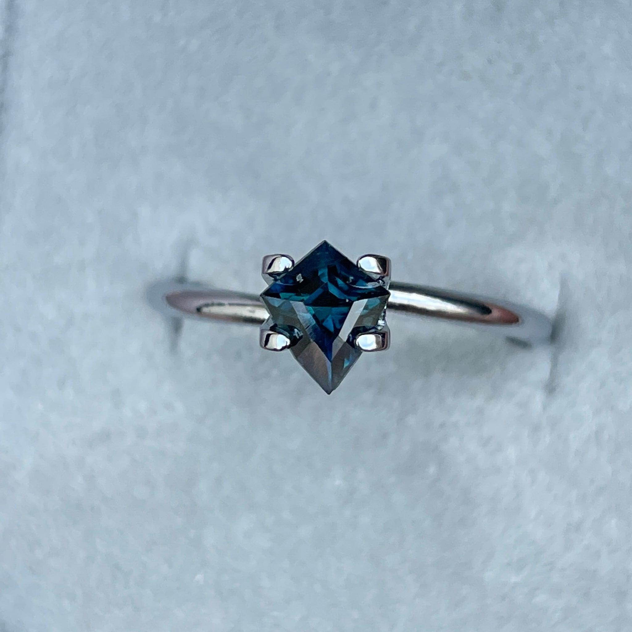 Teal Sapphire 0.82 Ct