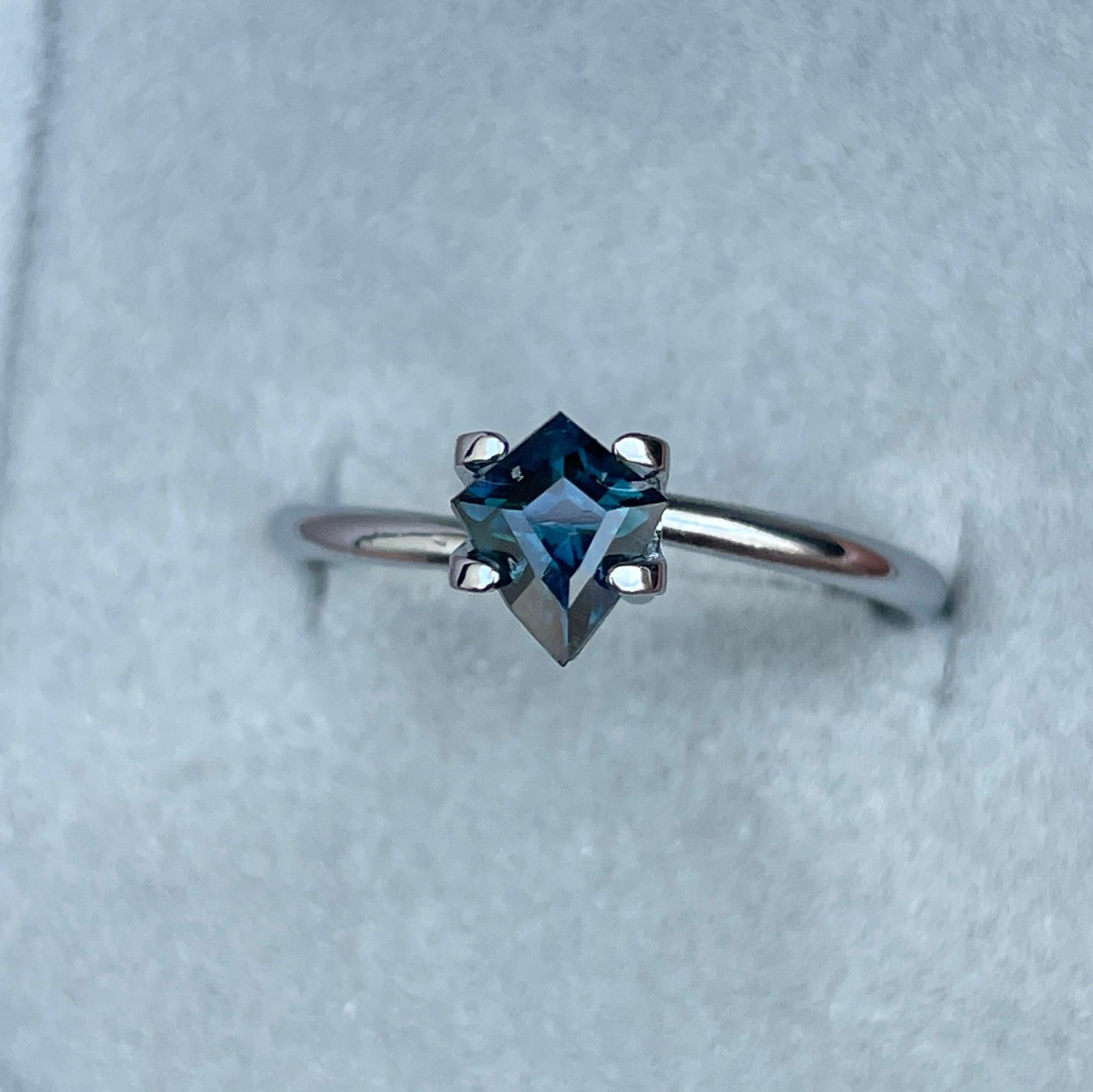 Teal Sapphire 0.82 Ct