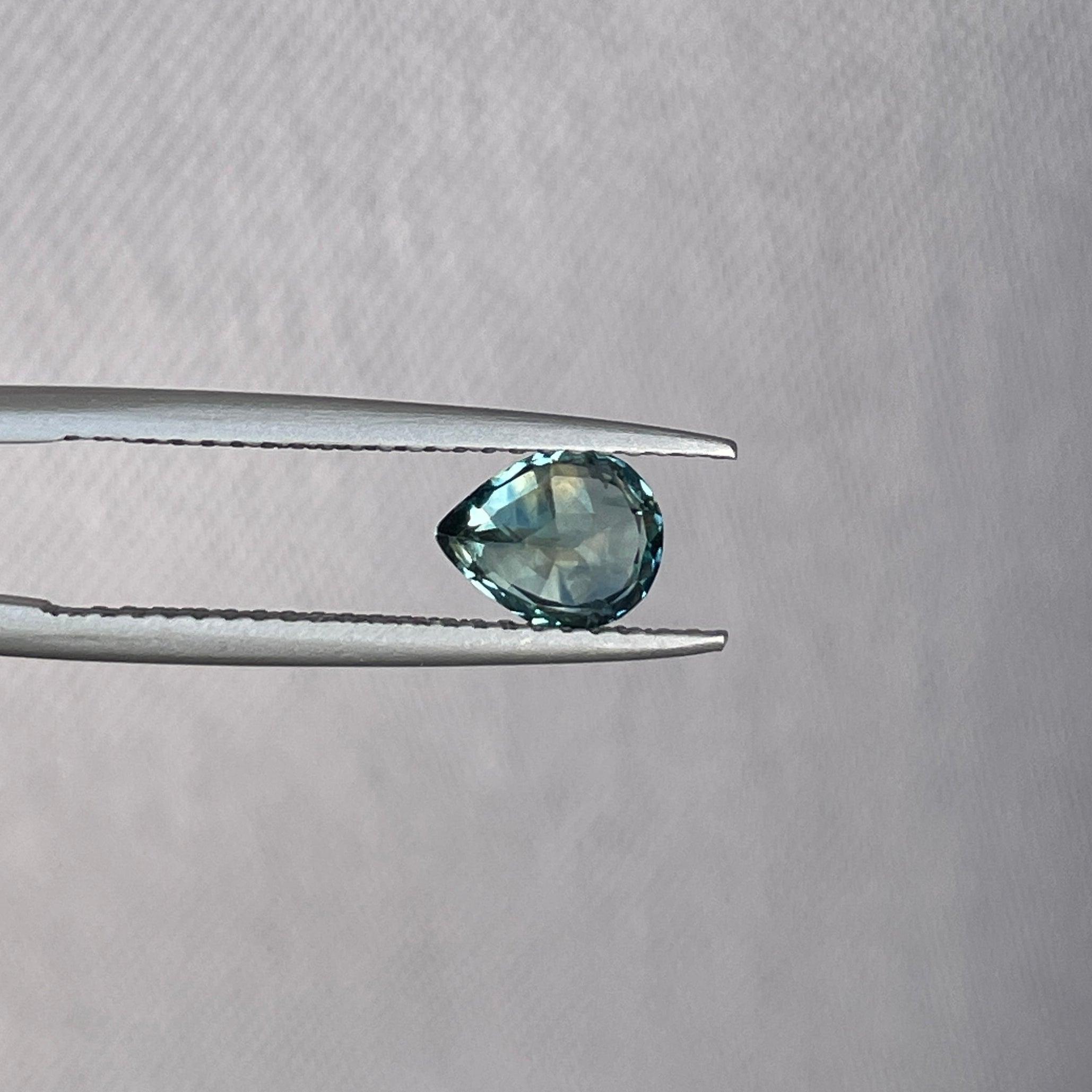 This 1.14 crt Green Sapphire is well cut to bring out the best colour and lustre, and has a perfect colour blend. - NASHGEMS