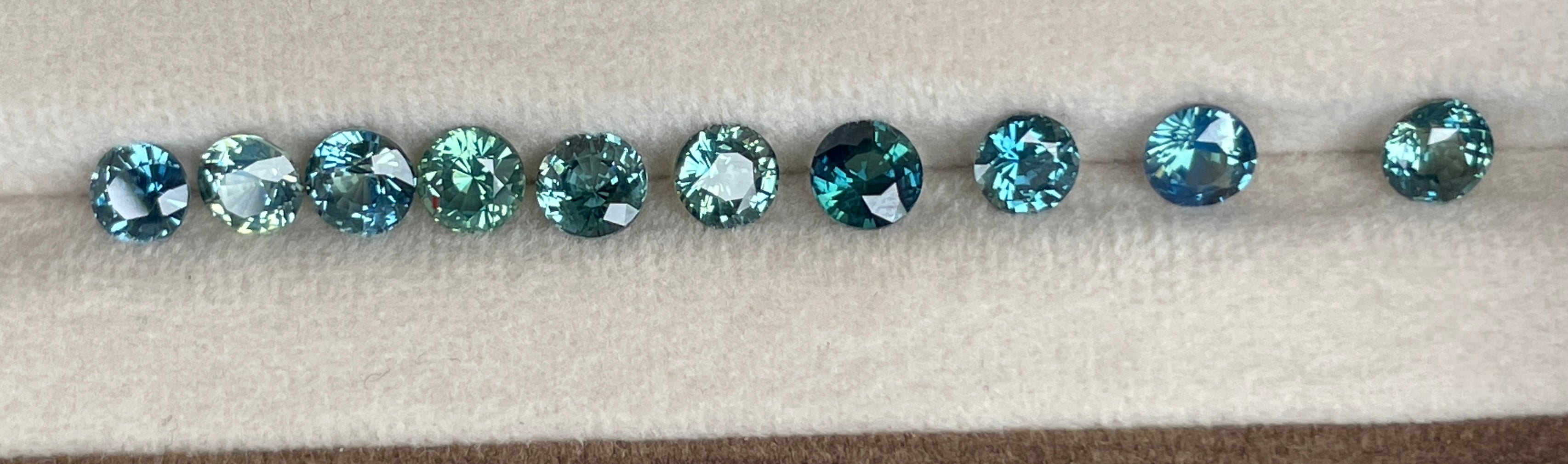 natural teal sapphire round 5-5.5mm - NASHGEMS