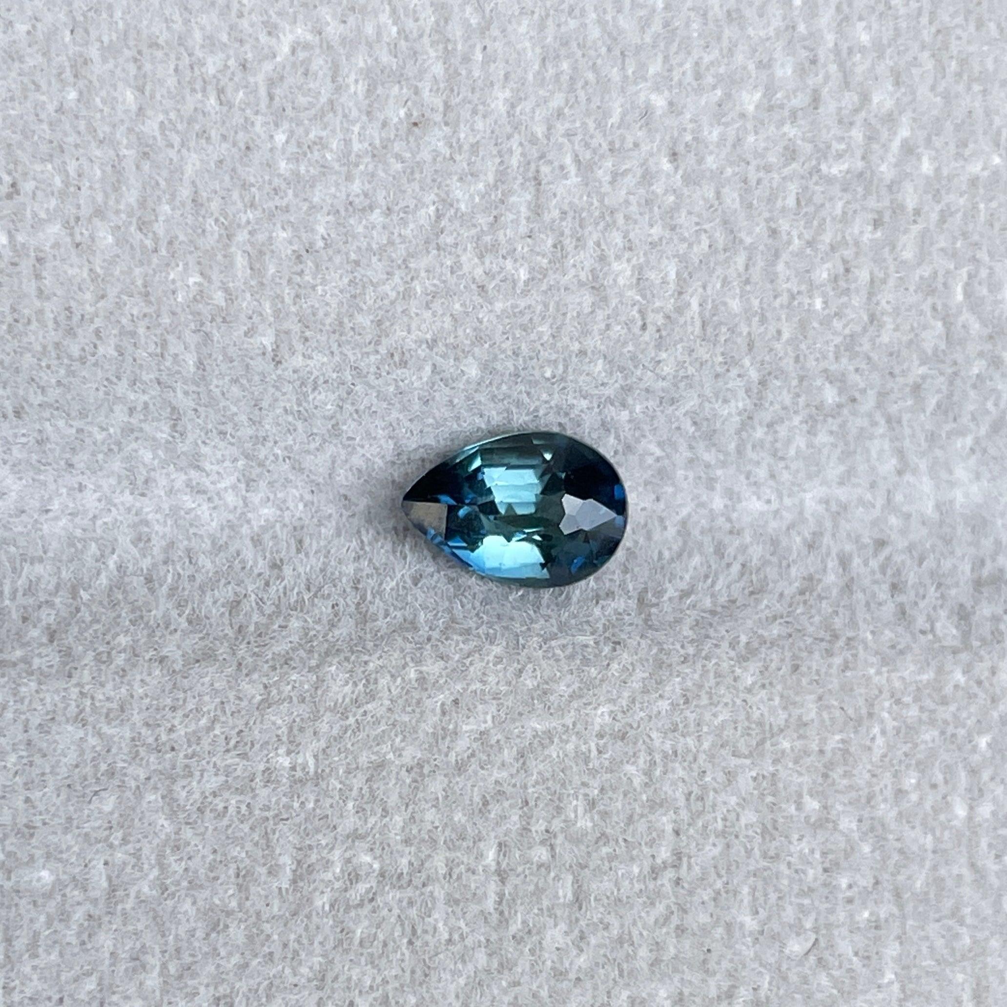 Pear Cut Teal Sapphire Loose Gemstone. 0.71 crt. 6.30 x 4.40 x 3.30mm - NASHGEMS