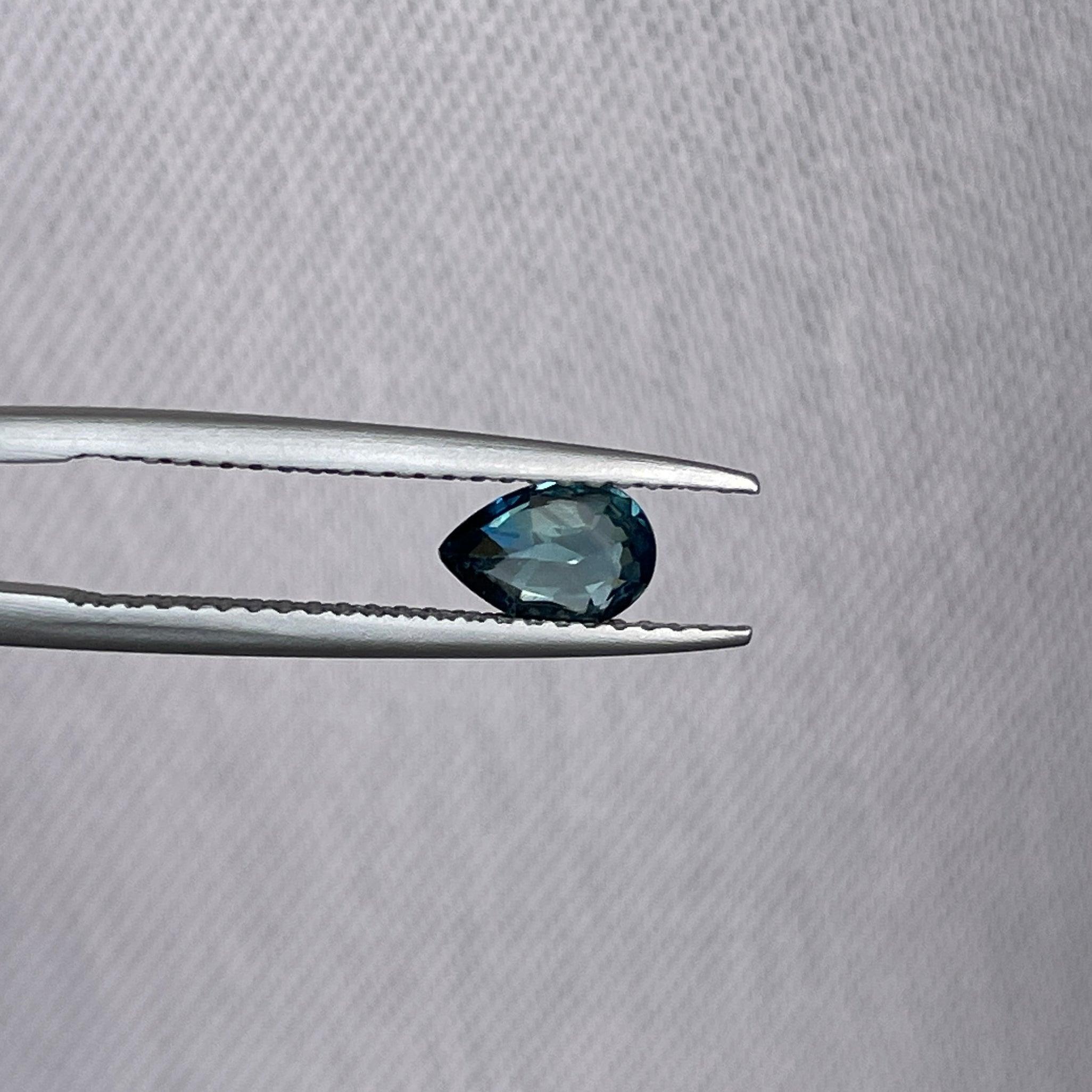 Pear Cut Teal Sapphire Loose Gemstone. 0.71 crt. 6.30 x 4.40 x 3.30mm - NASHGEMS