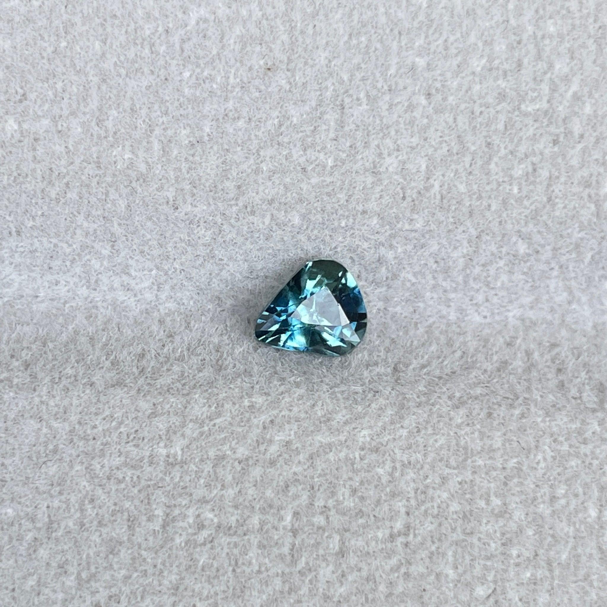 Natural Teal Sapphire 0.54 CT, Teal Sapphire Engagement Rings, Green Sapphire, Wedding Rings, Parti Sapphire, Pear Cut Gemstones - NASHGEMS