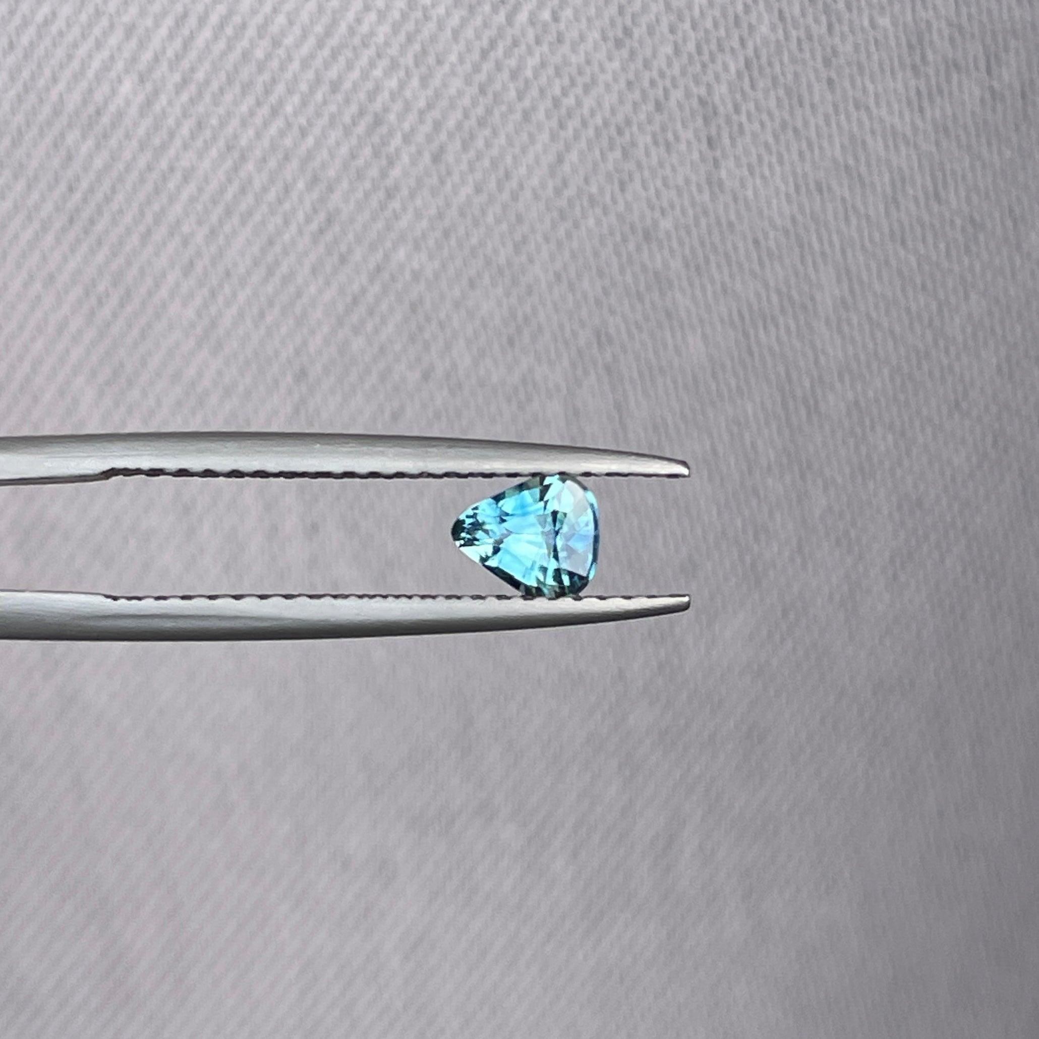 Natural Teal Sapphire 0.54 CT, Teal Sapphire Engagement Rings, Green Sapphire, Wedding Rings, Parti Sapphire, Pear Cut Gemstones