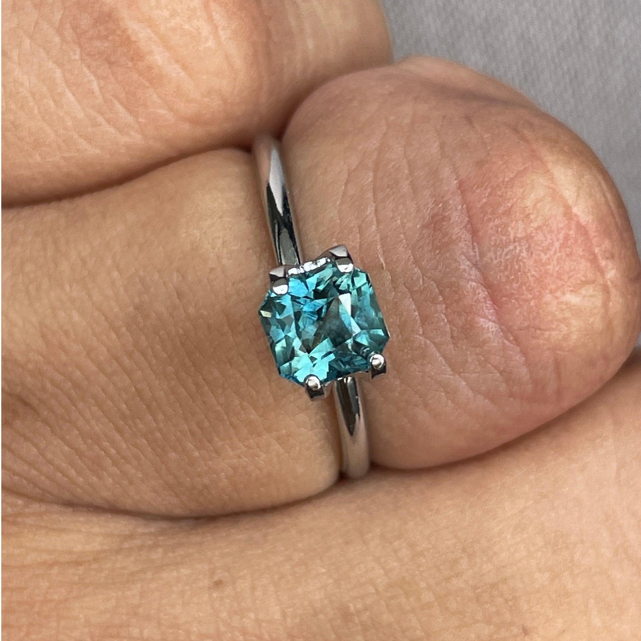 Natural Blue Green Sapphire Radiant Cut 1.43 Carat - NASHGEMS