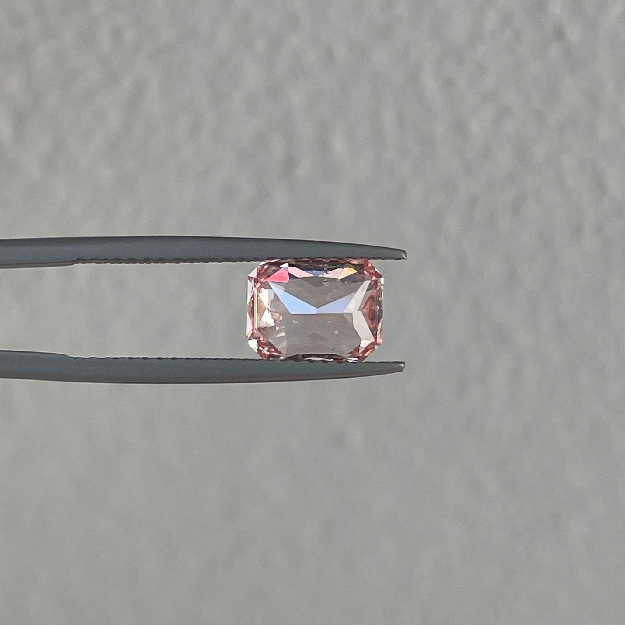 Natural Padparadscha Sapphire 2.04 CT - NASHGEMS