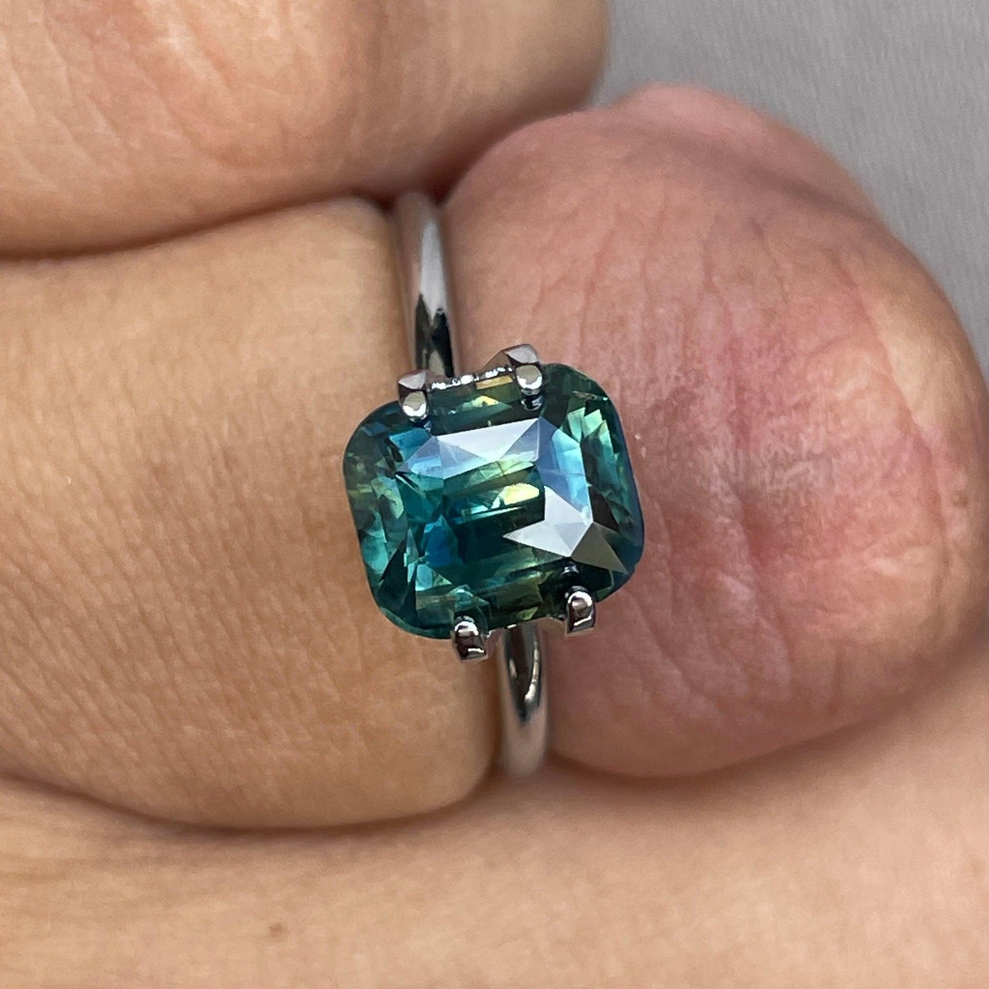 3.15 crt Green Sapphire Gemstones- Loose Genuine Blue yellow Sapphire Gems for Sale. parti sapphire for engagement ring, gems, Sapphire Ring - NASHGEMS