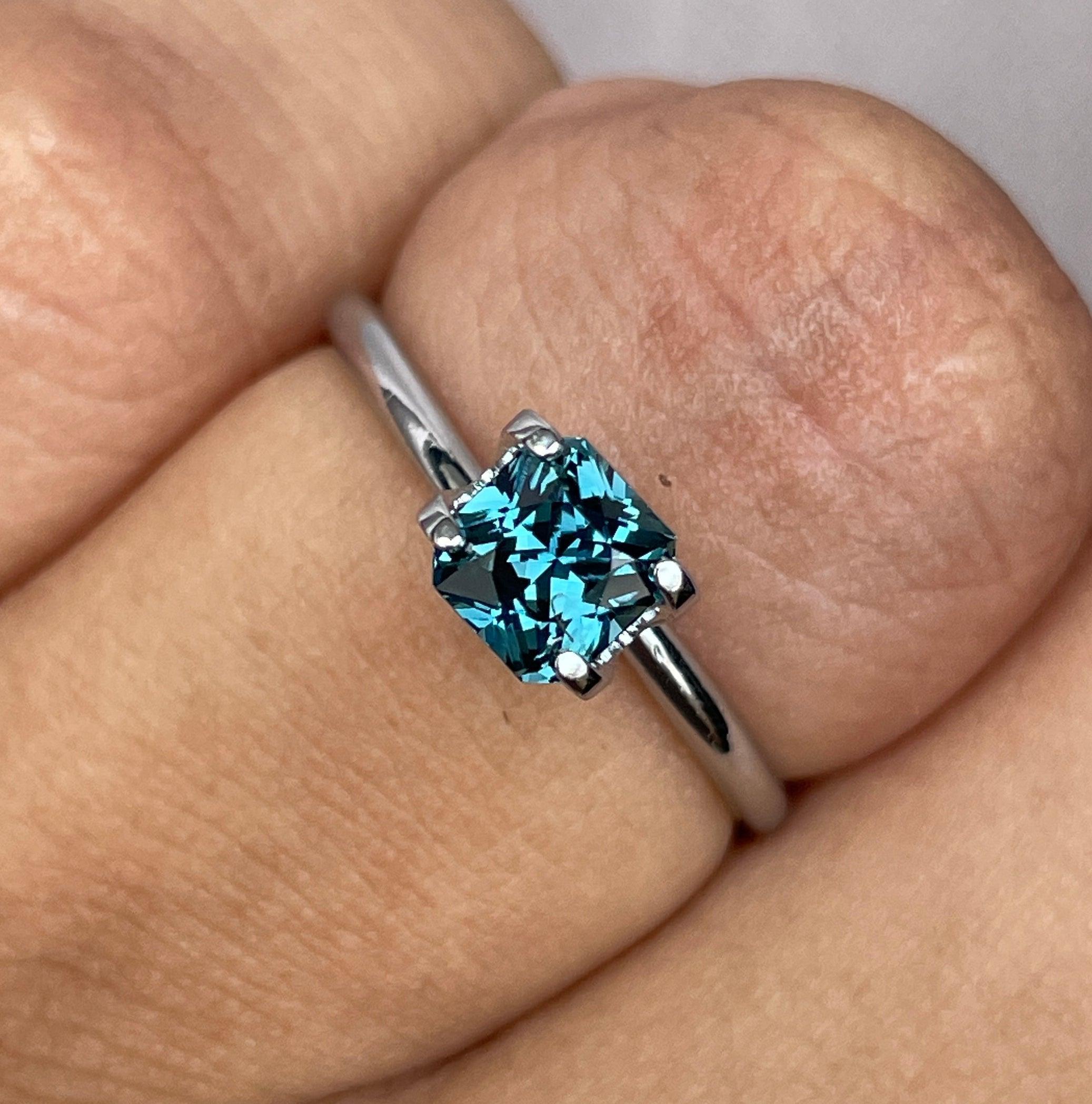 Blue Green Teal Sapphire 