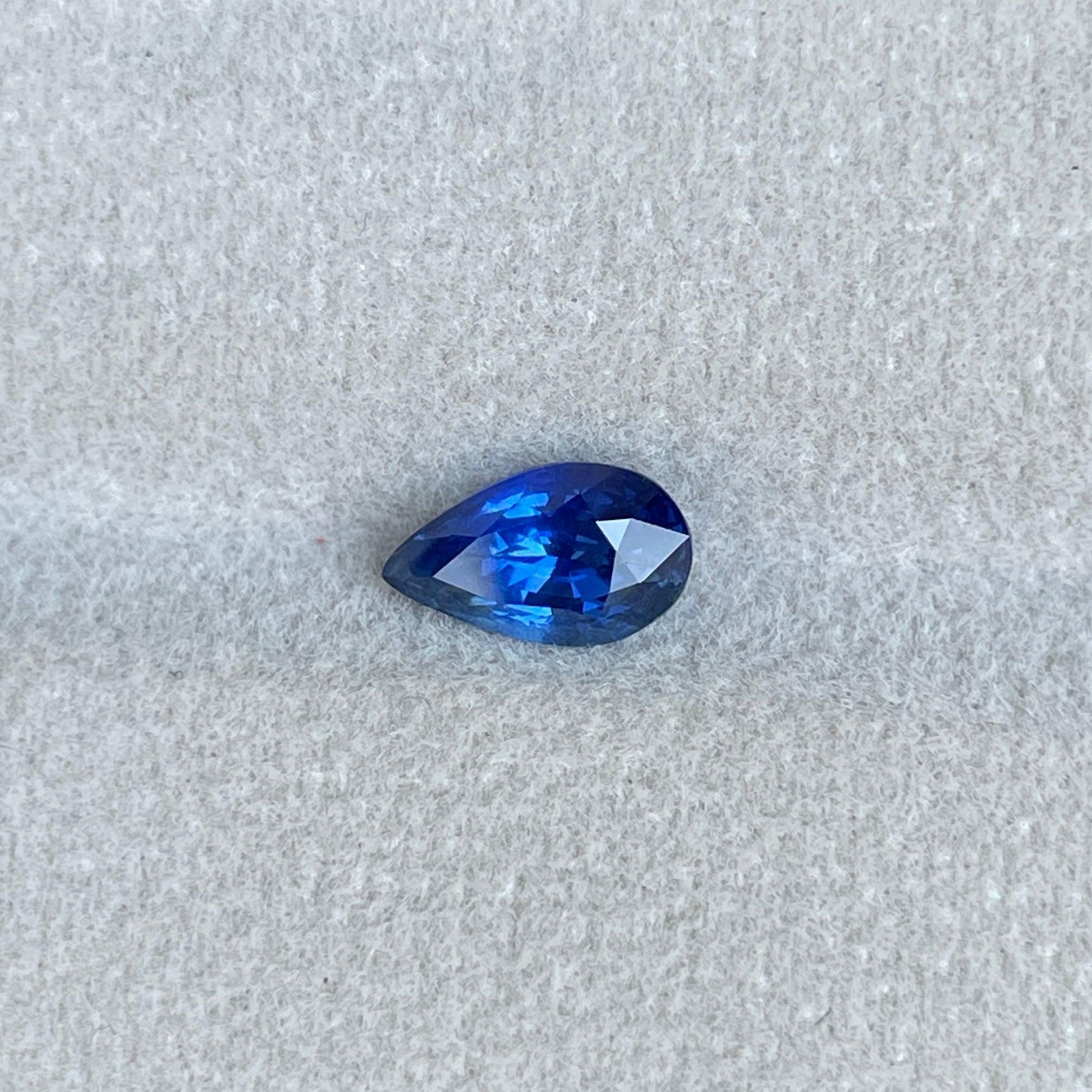 blue sapphire engagement rings