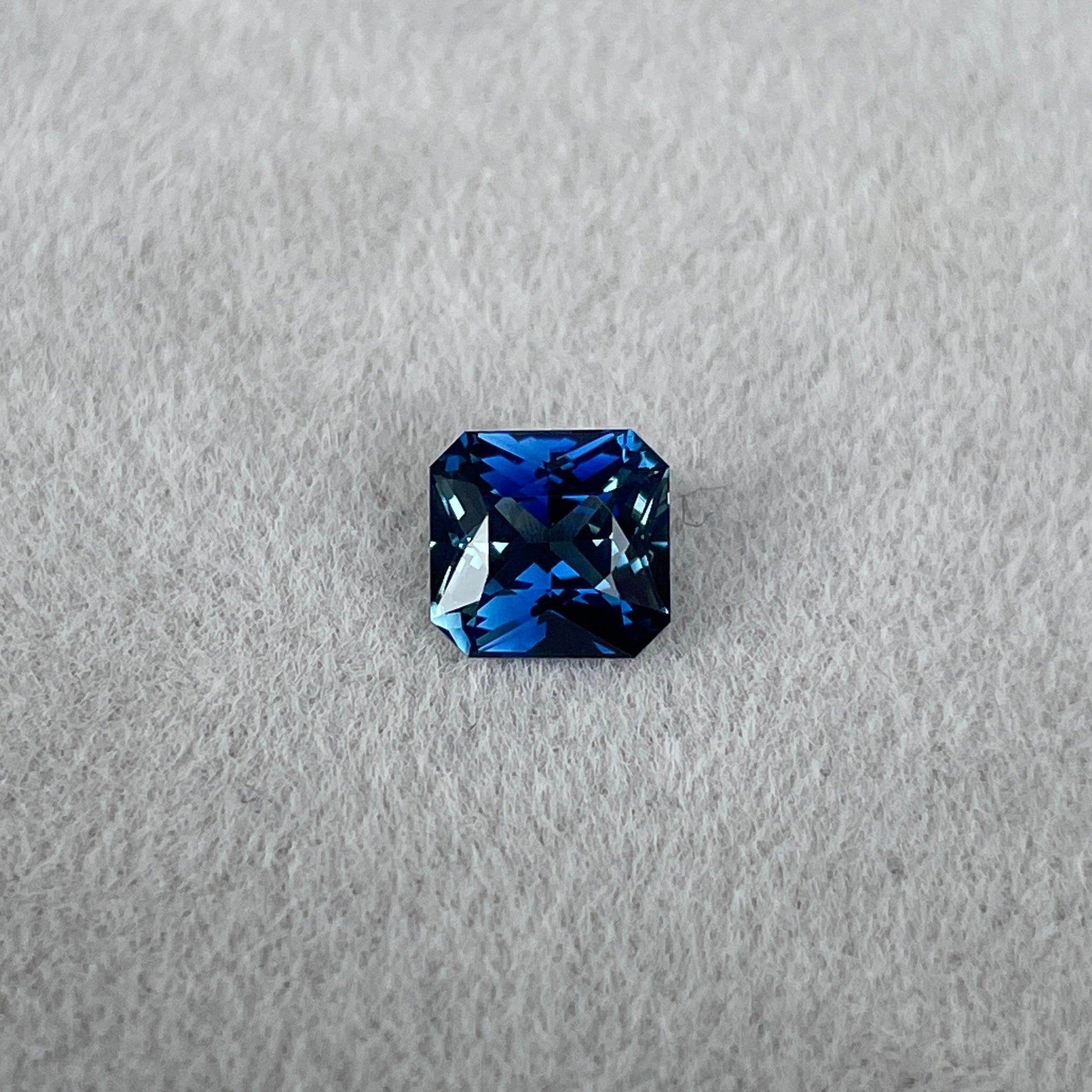 Stunning 1.23 ct Blue Green Bicolored Sapphire radiant cut for Engagement Ring, The Appeal Of rich Bluish-Green and Greenish-Blue Sapphires