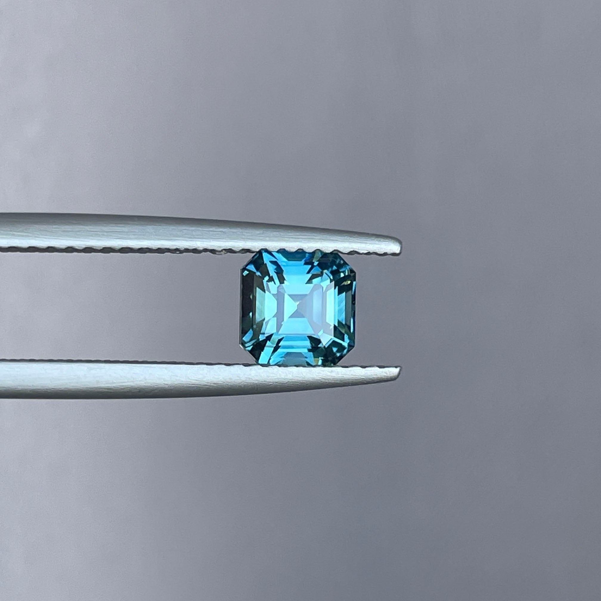 NATURAL BLUE GREEN SAPPHIRE EMERALD 1.29