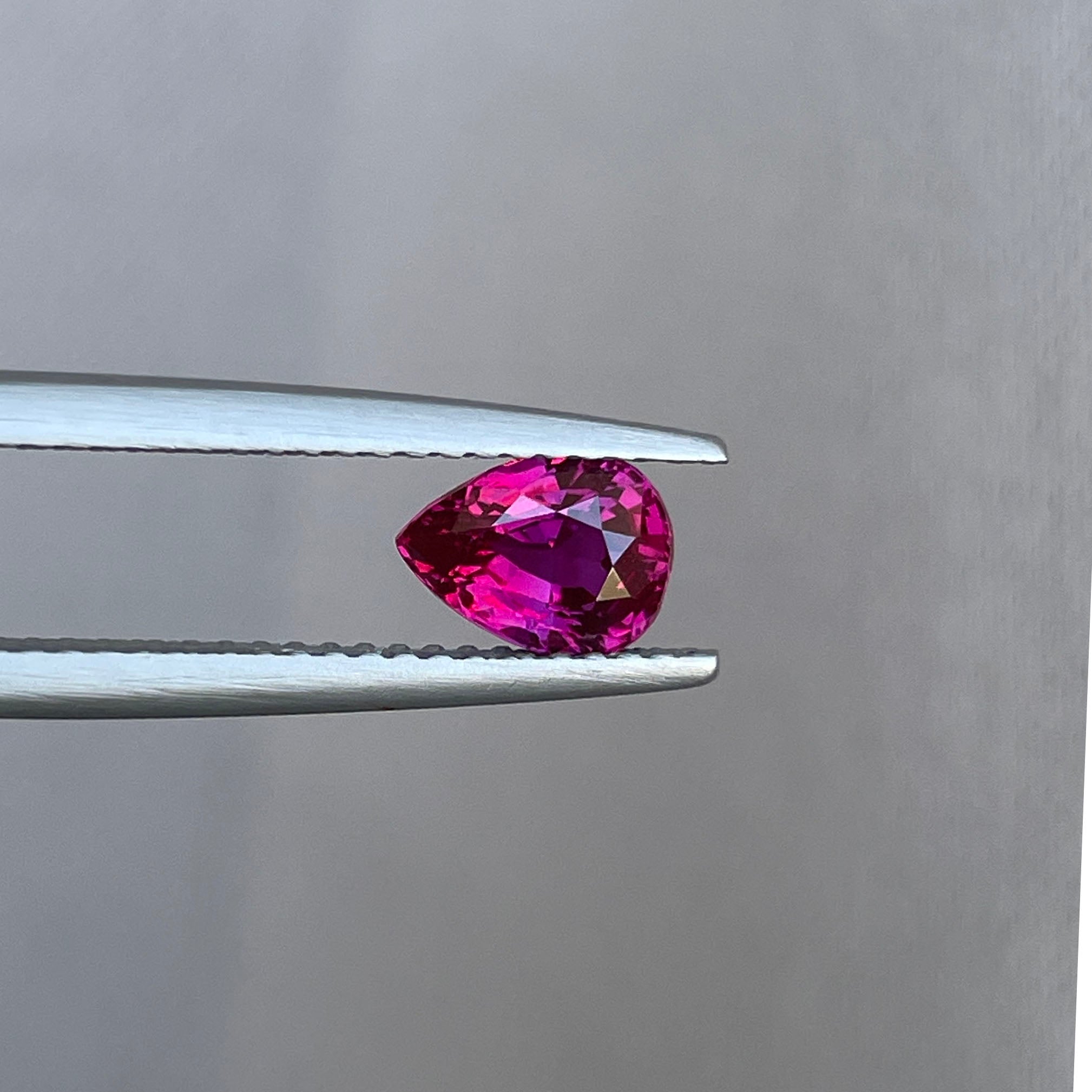 NATURAL RUBY PEAR CUT GEMSTONE 1.05