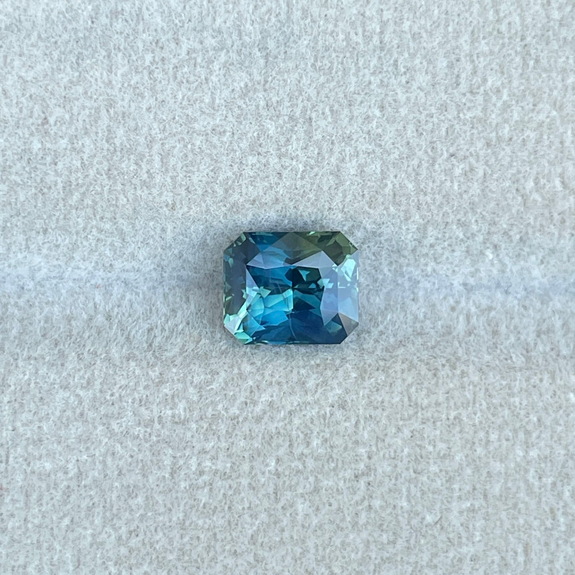 NATURAL TEAL BLUE GREEN 2.11