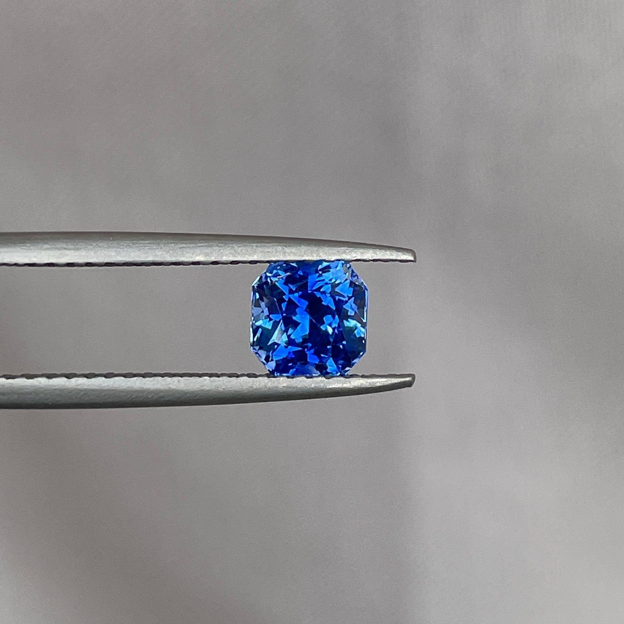 Natural Blue sapphire 