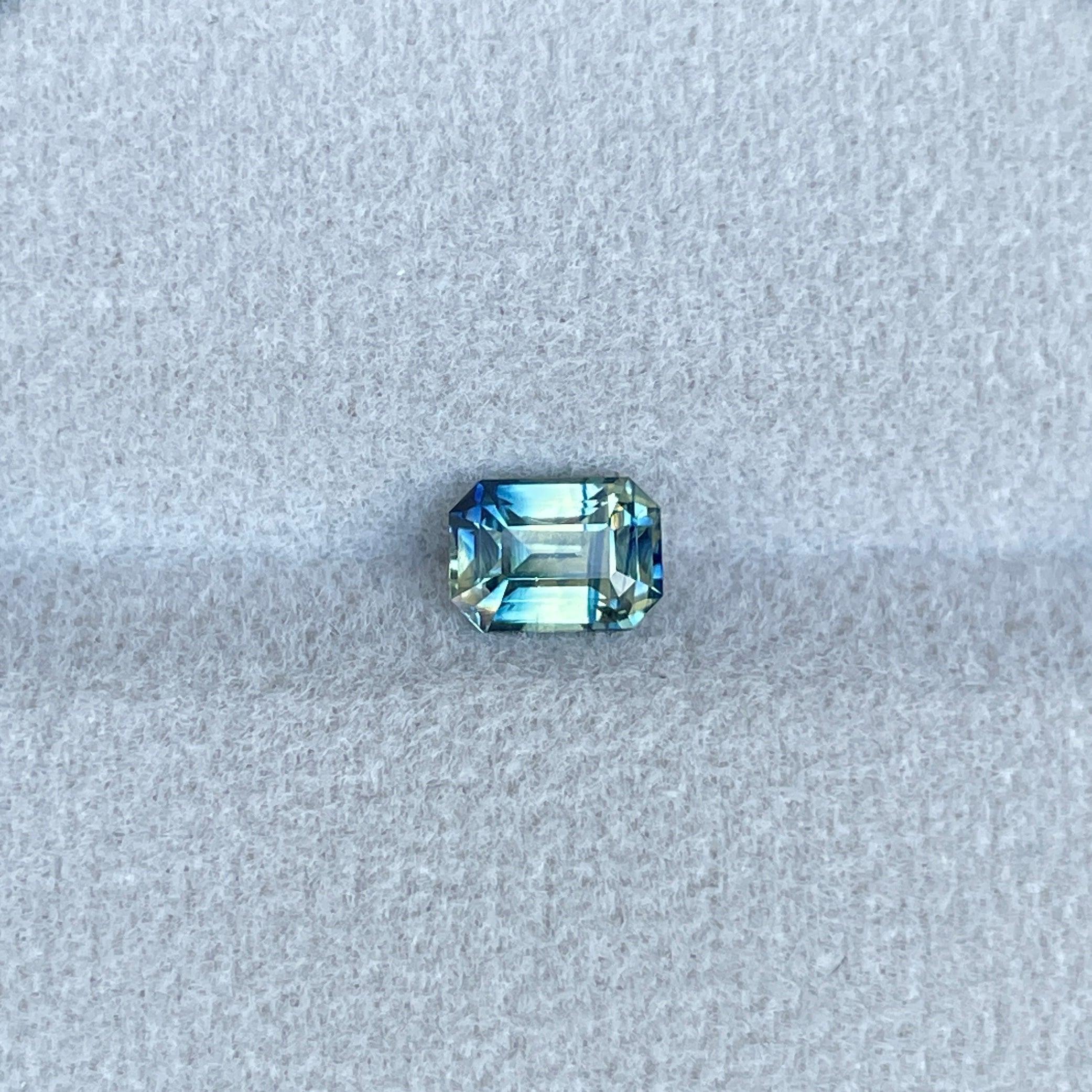 bi coloured parti sapphire