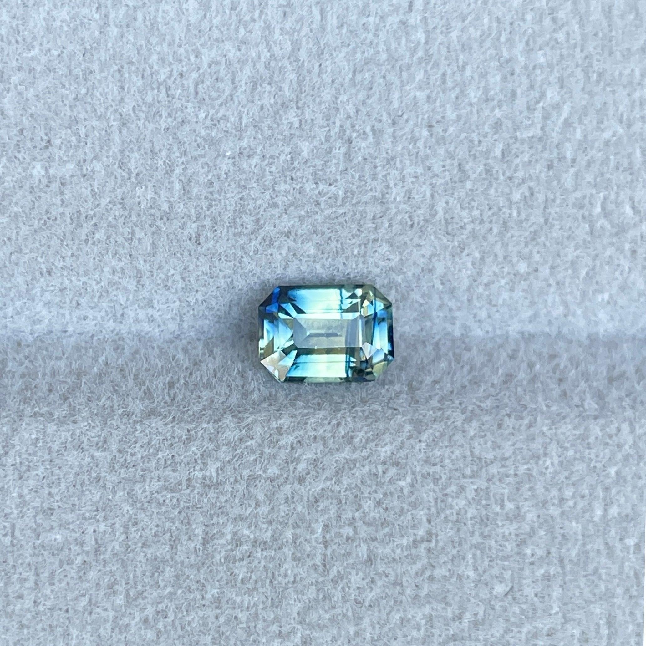 bi coloured parti sapphire