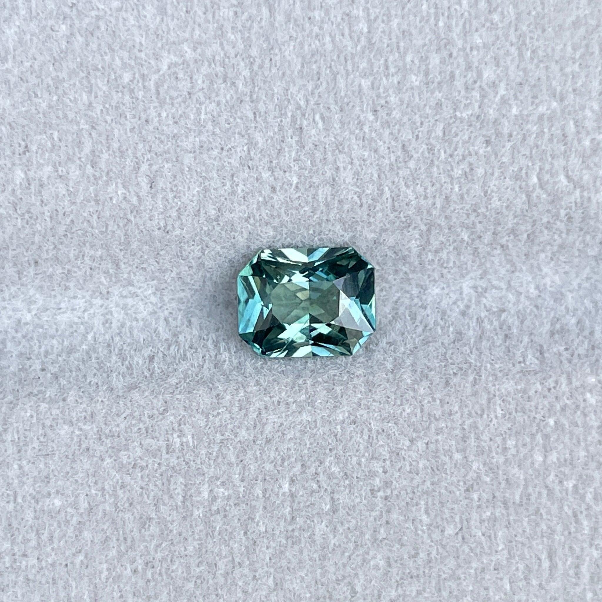 bi coloured parti sapphire
