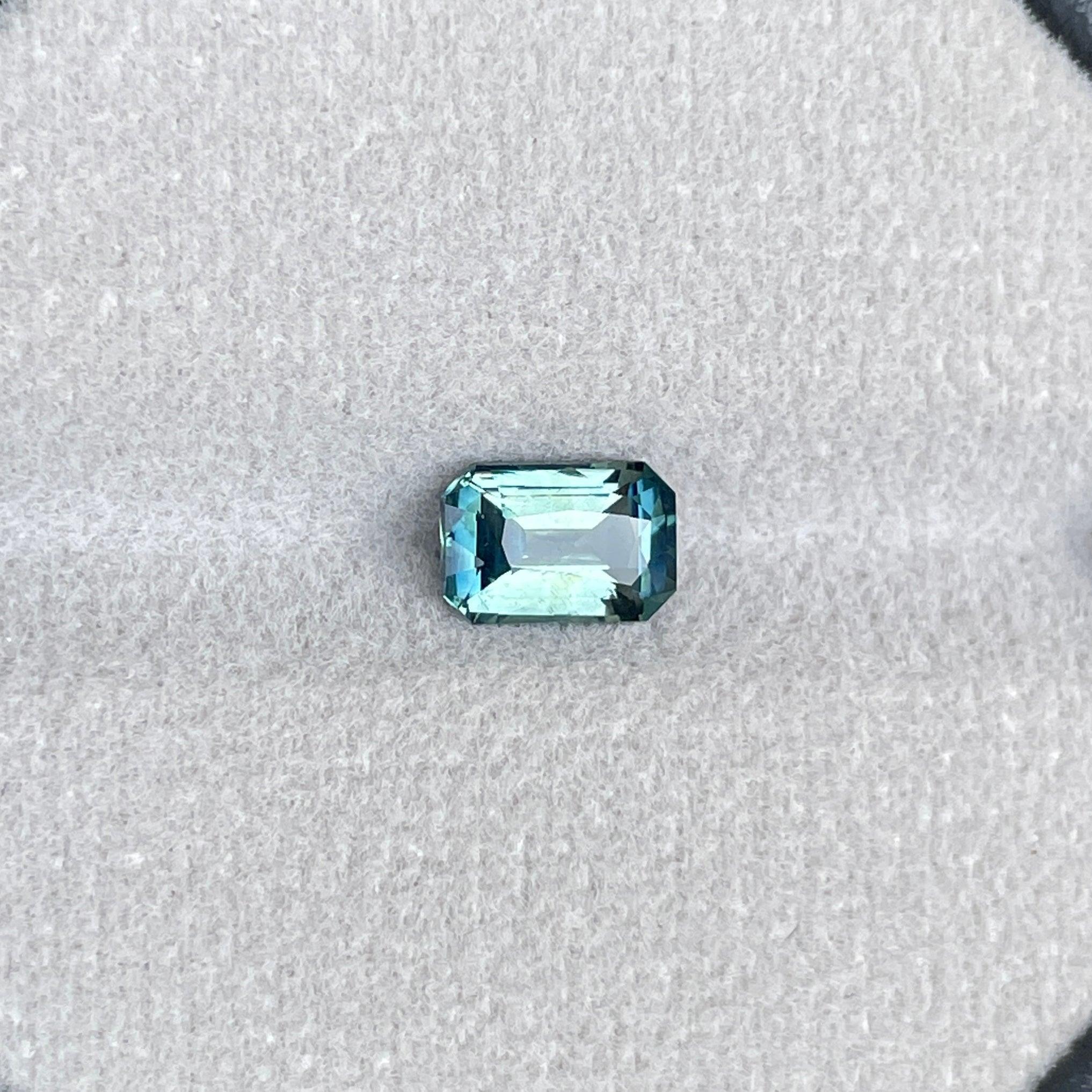 bi coloured parti sapphire