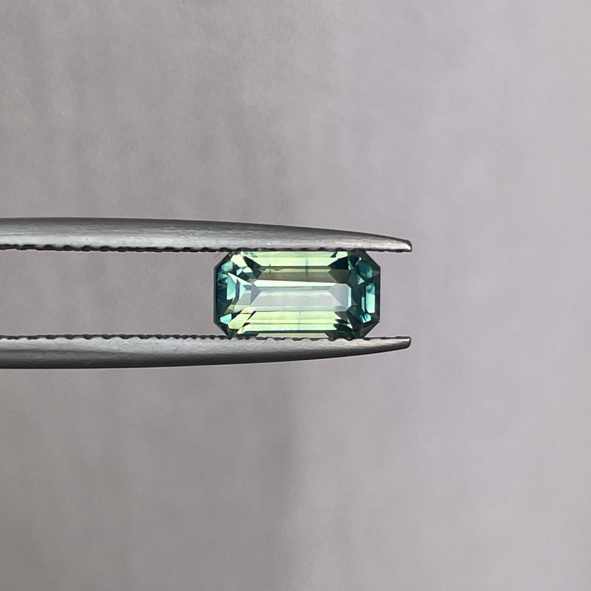 bi coloured parti sapphire
