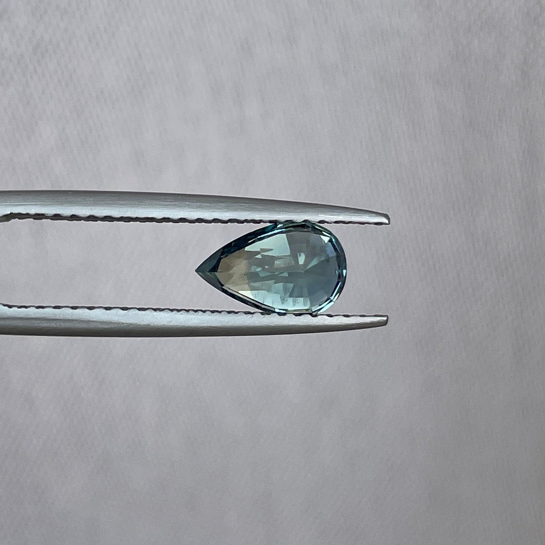 blue green sapphire