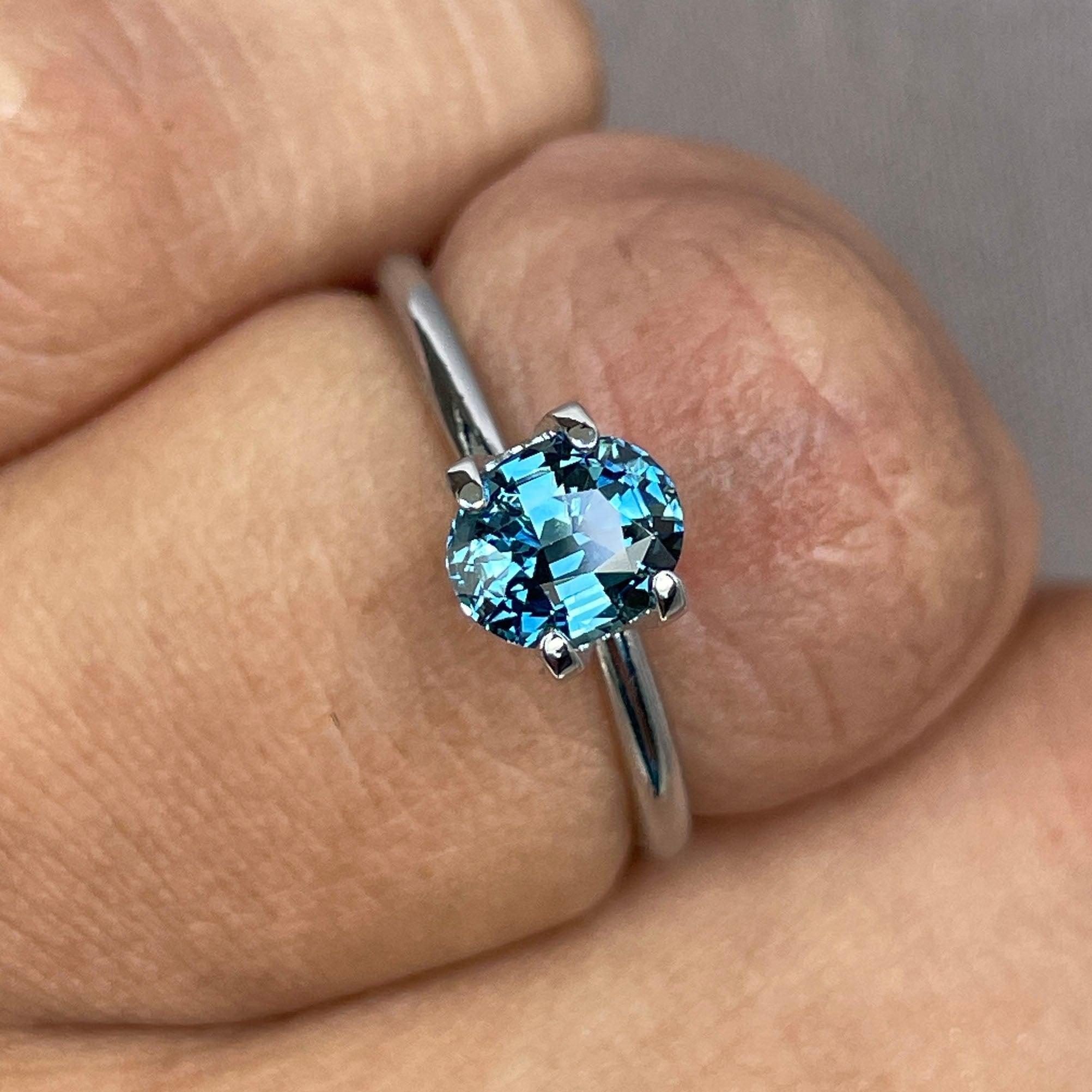 blue green sapphire
