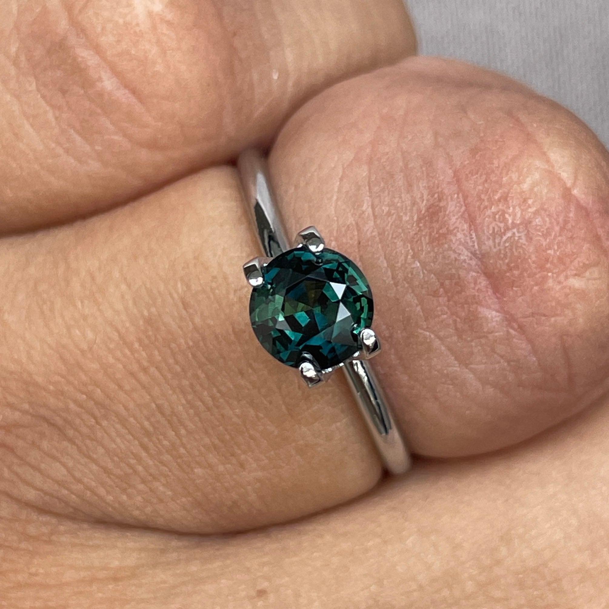 blue green sapphire