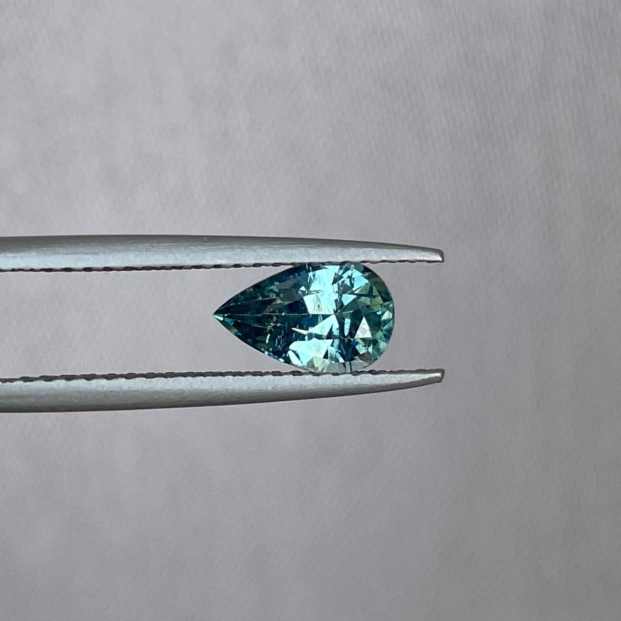 blue green sapphire