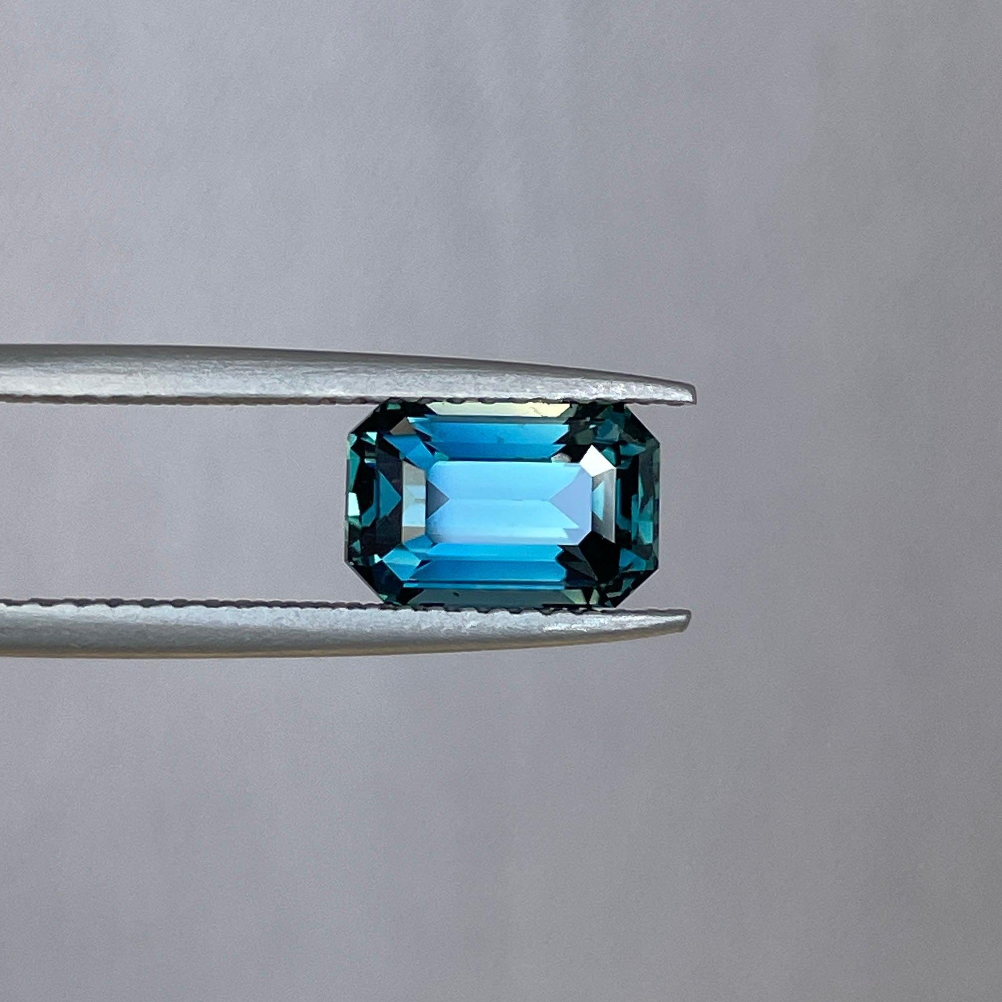 blue green sapphire