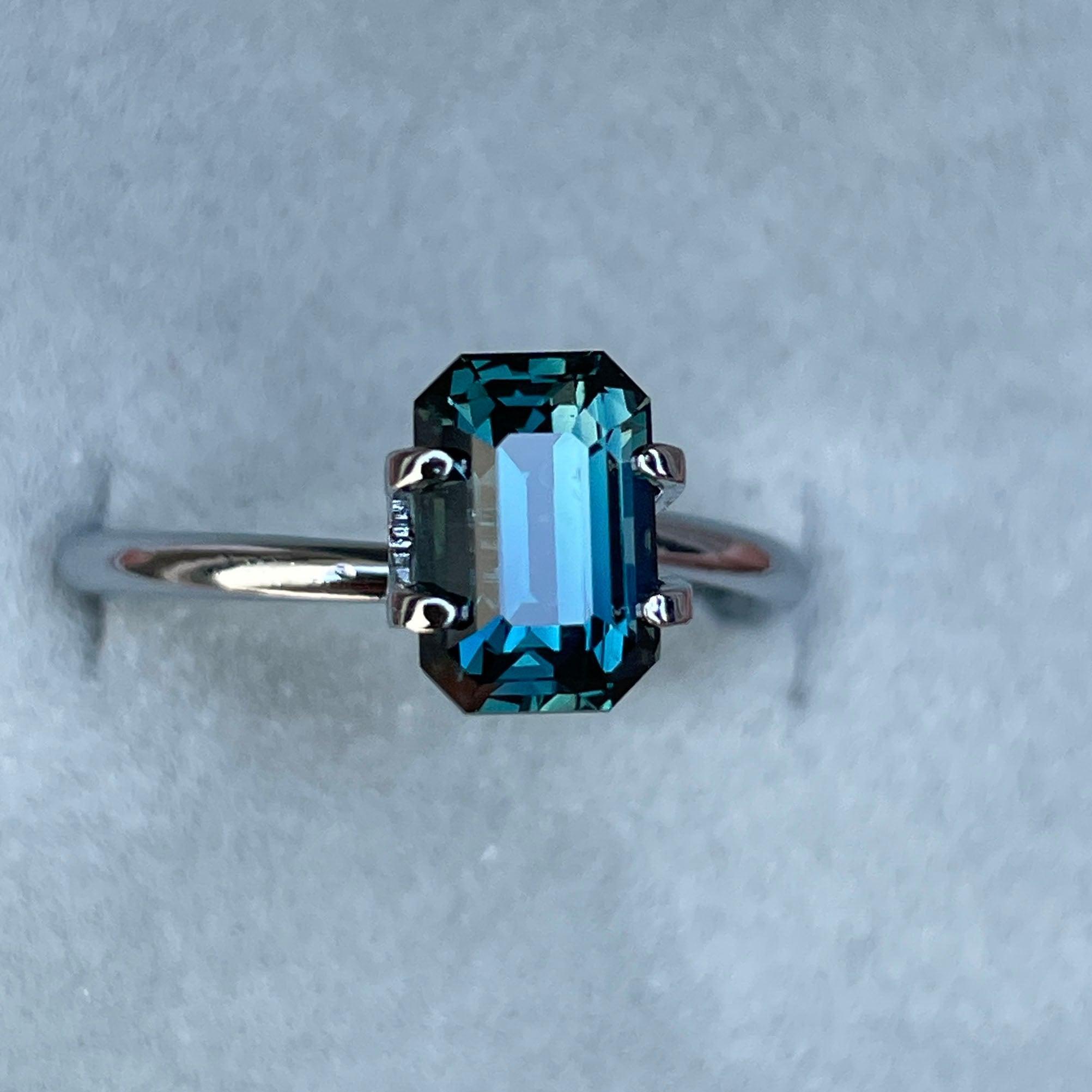blue green sapphire