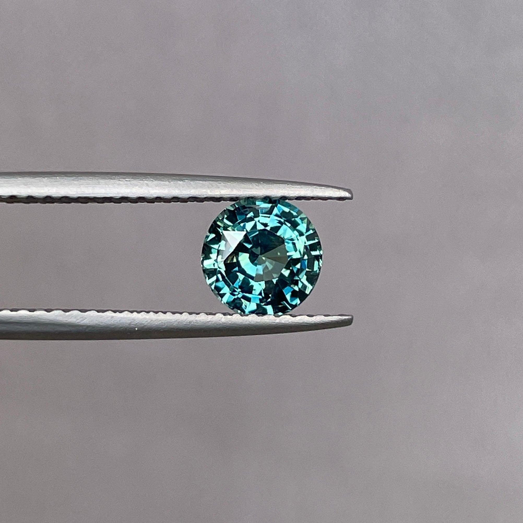 blue green sapphire