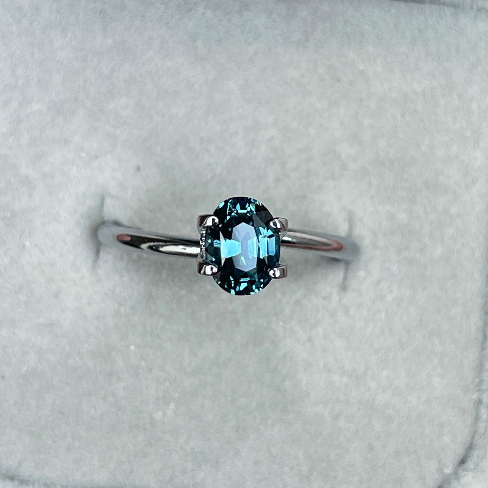 blue green sapphire