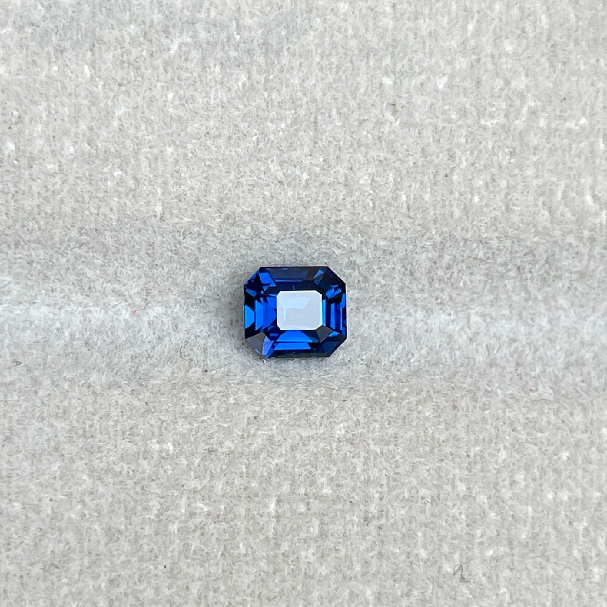 blue sapphire engagement rings