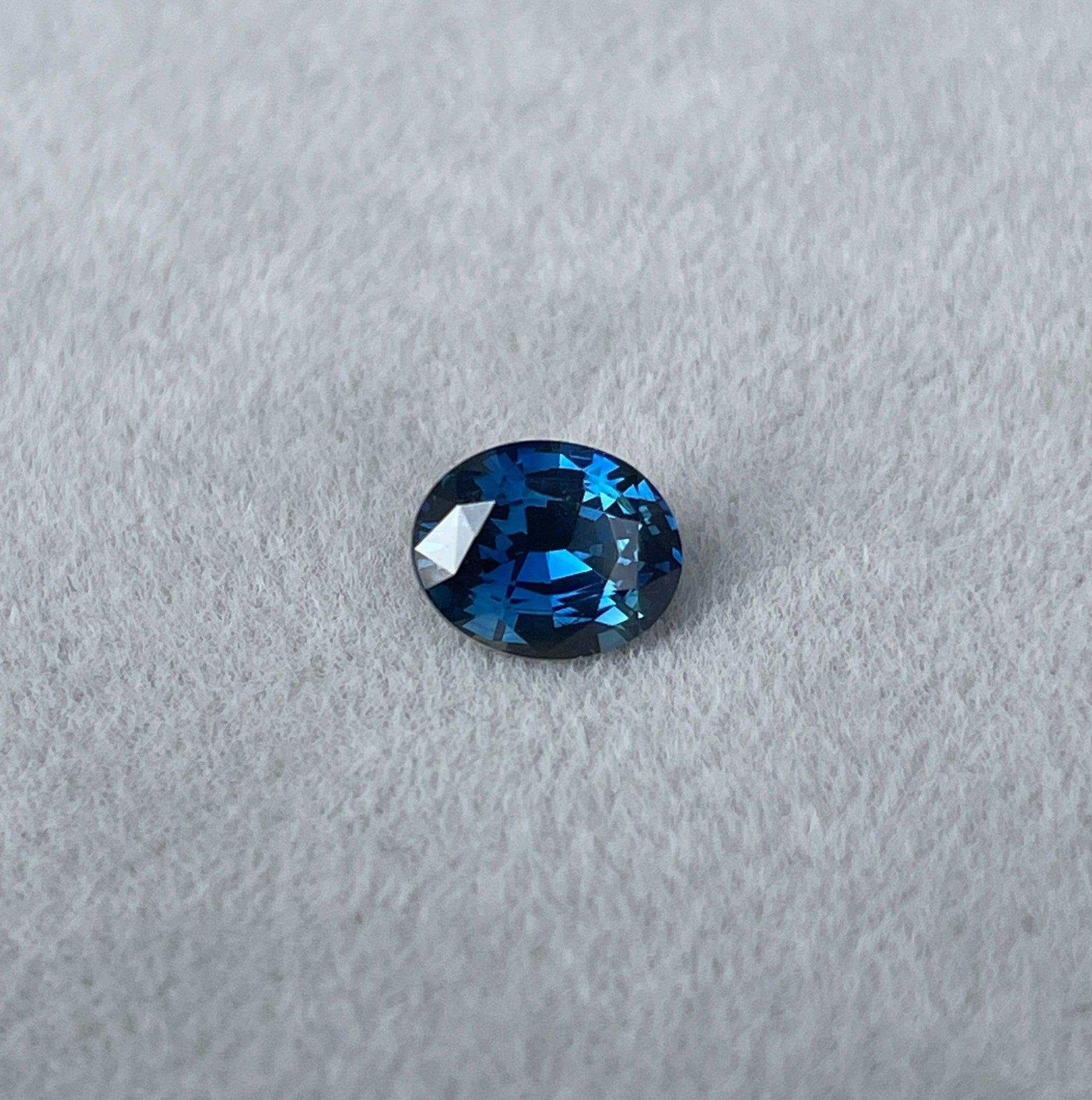 blue sapphire engagement rings