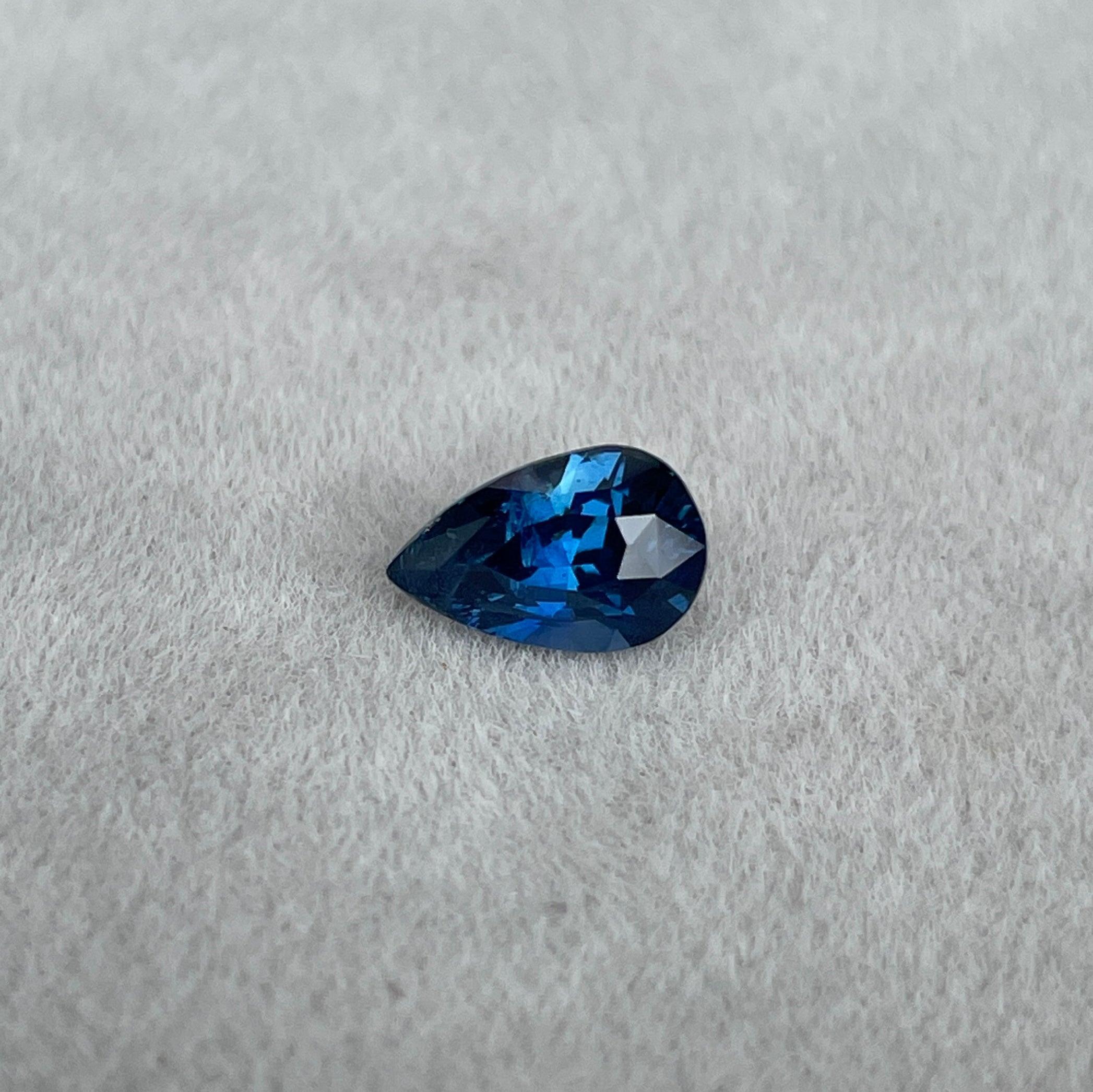 blue sapphire engagement rings