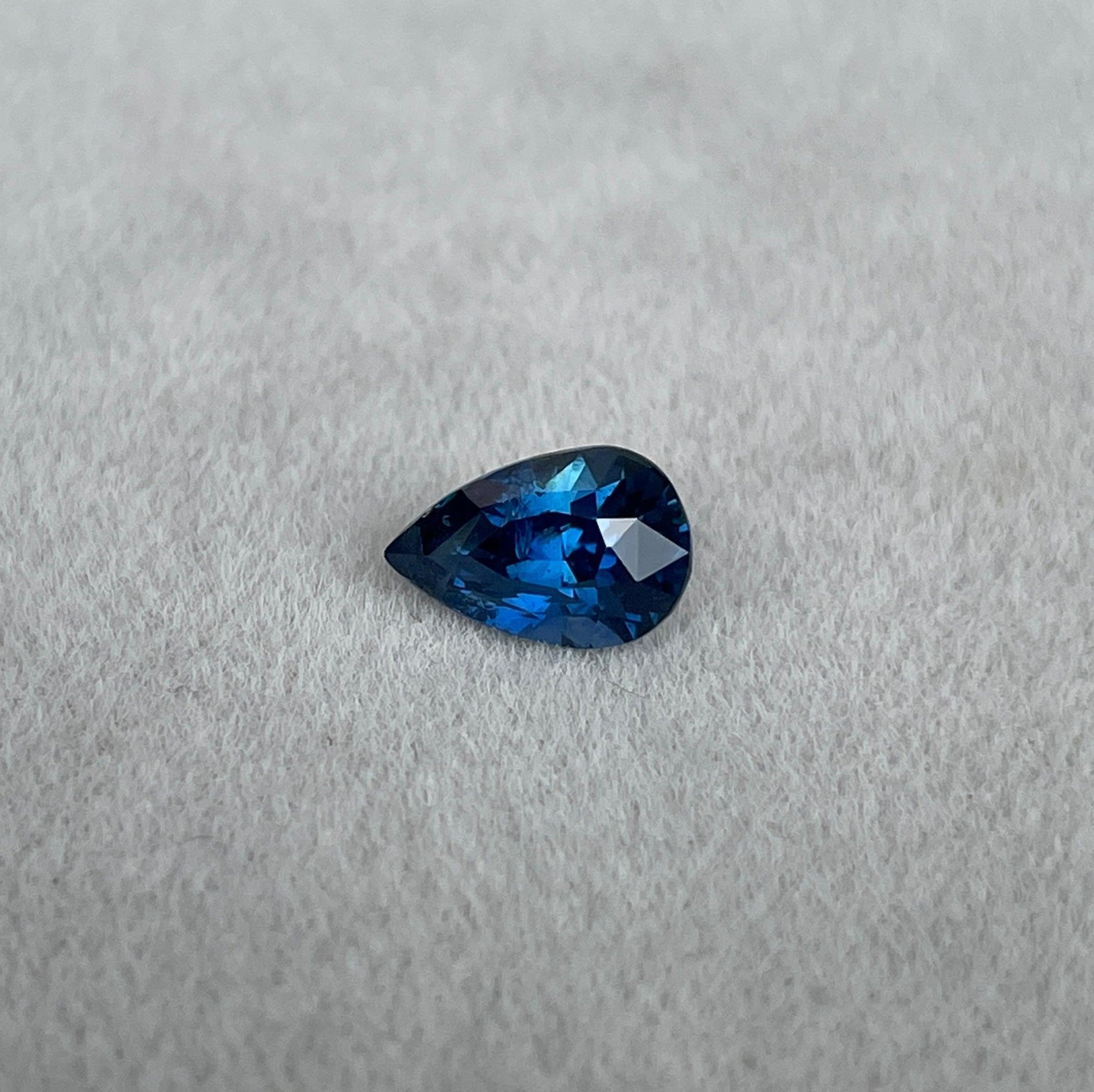 blue sapphire engagement rings