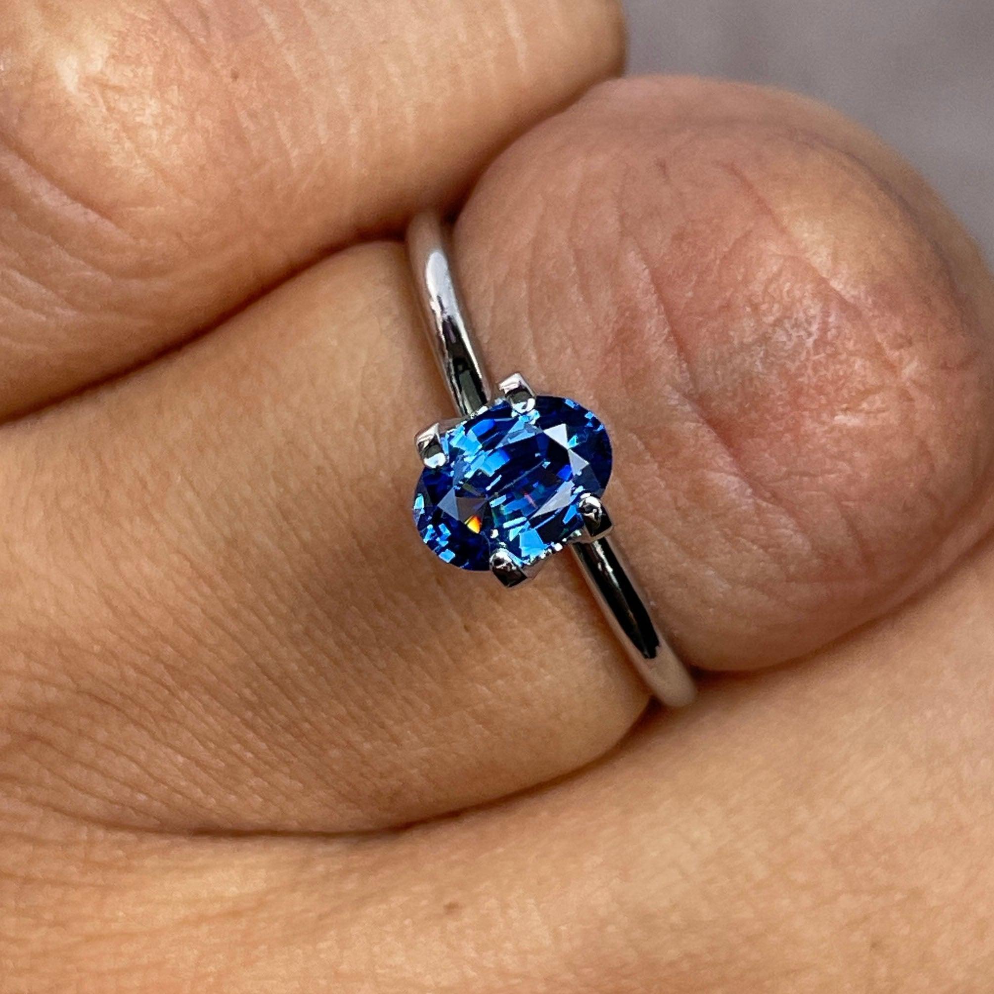 blue sapphire engagement rings