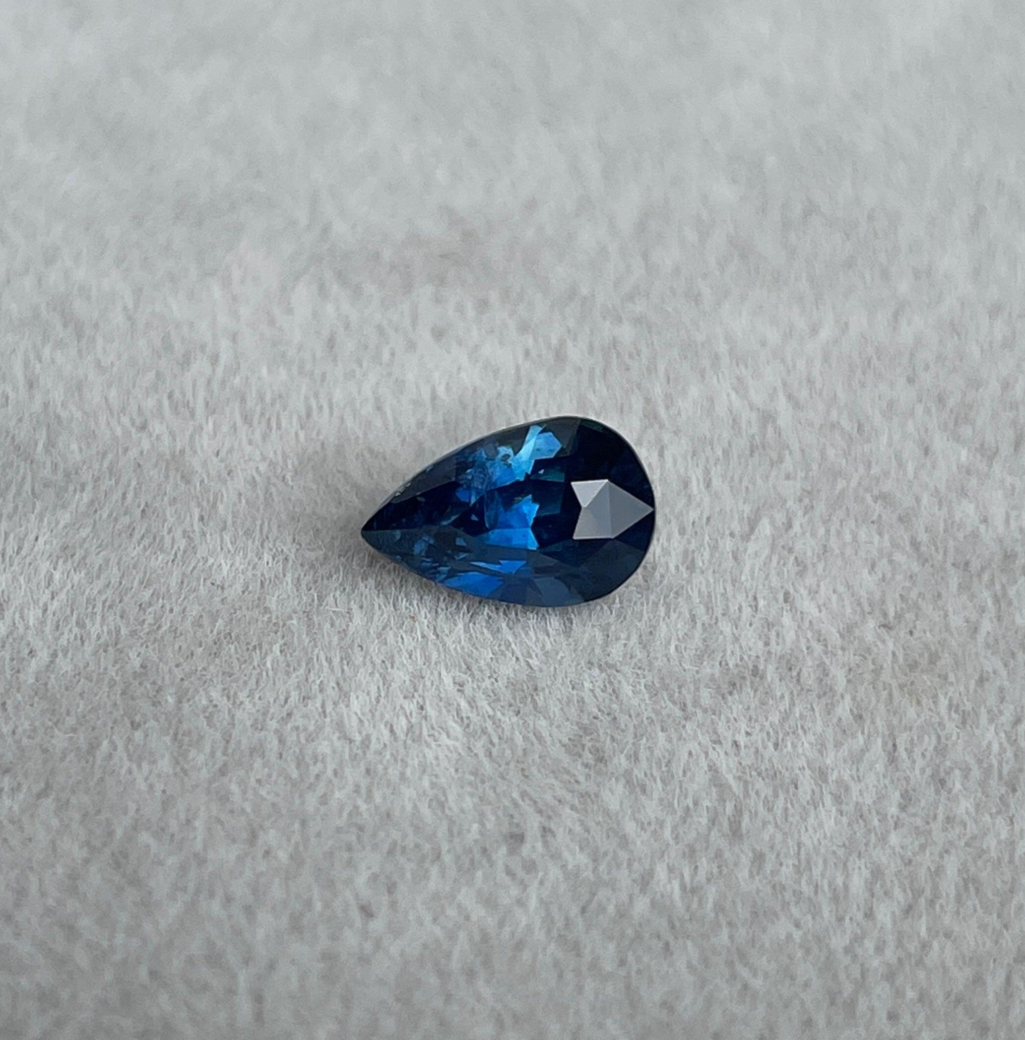 blue sapphire engagement rings