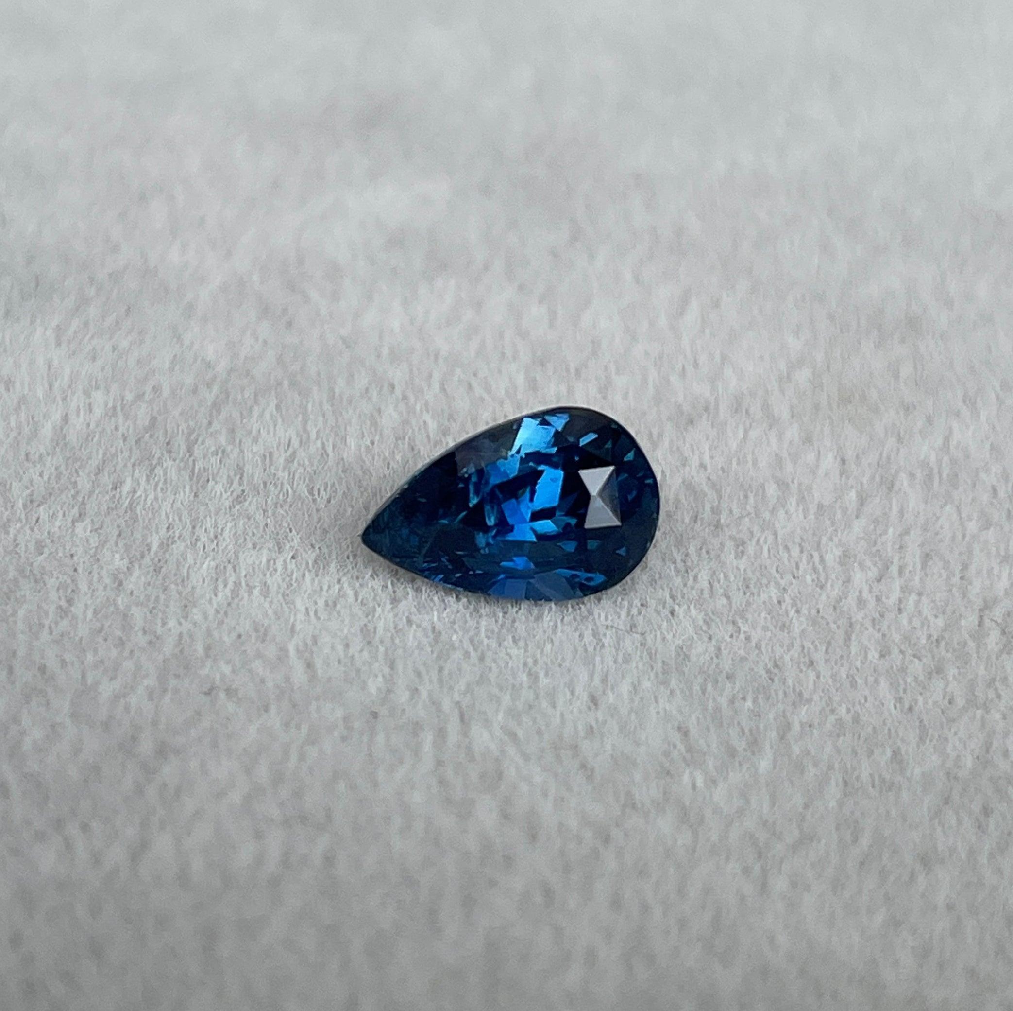 blue sapphire engagement rings